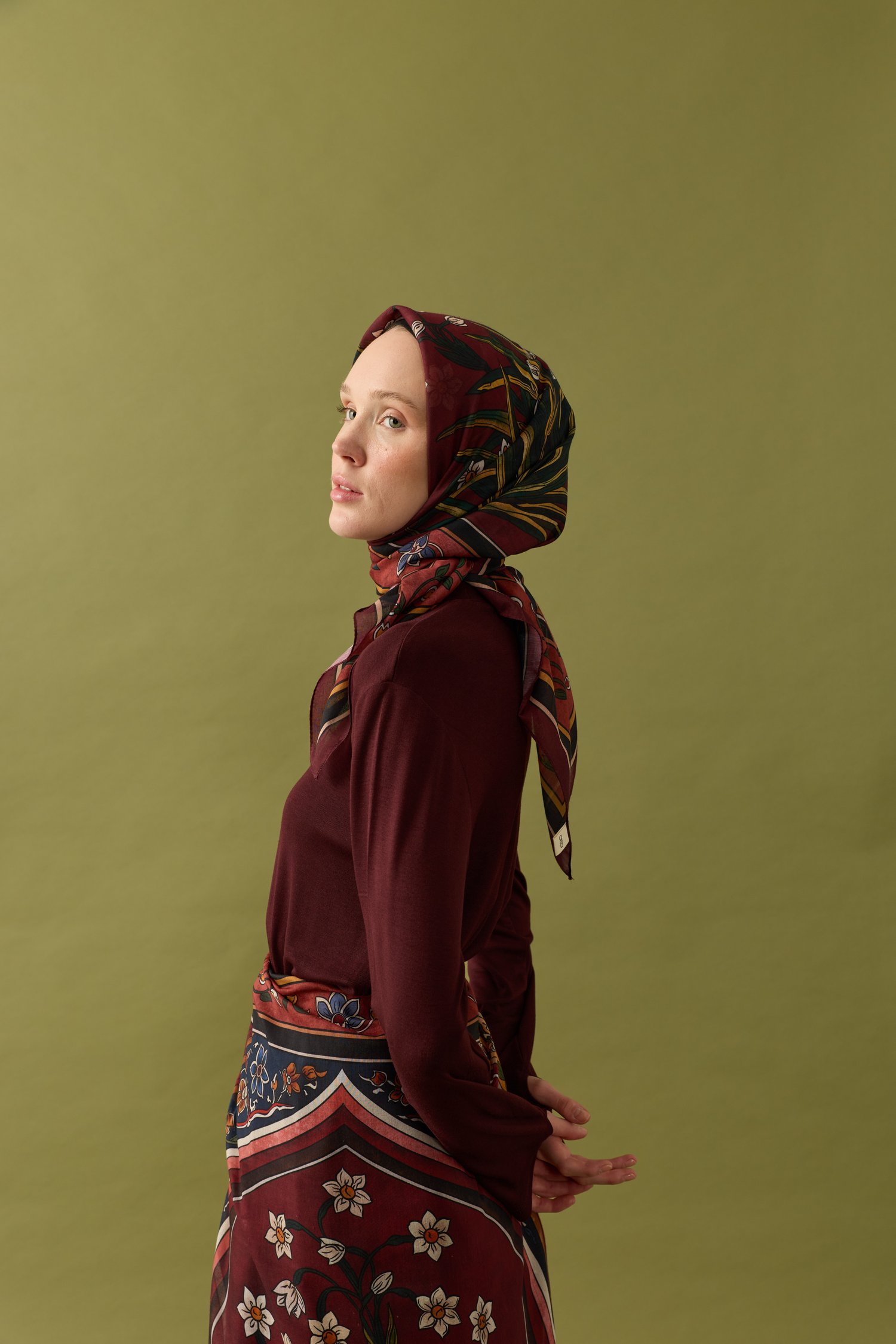 Nergis Çiçeği Pamuk Eşarp
