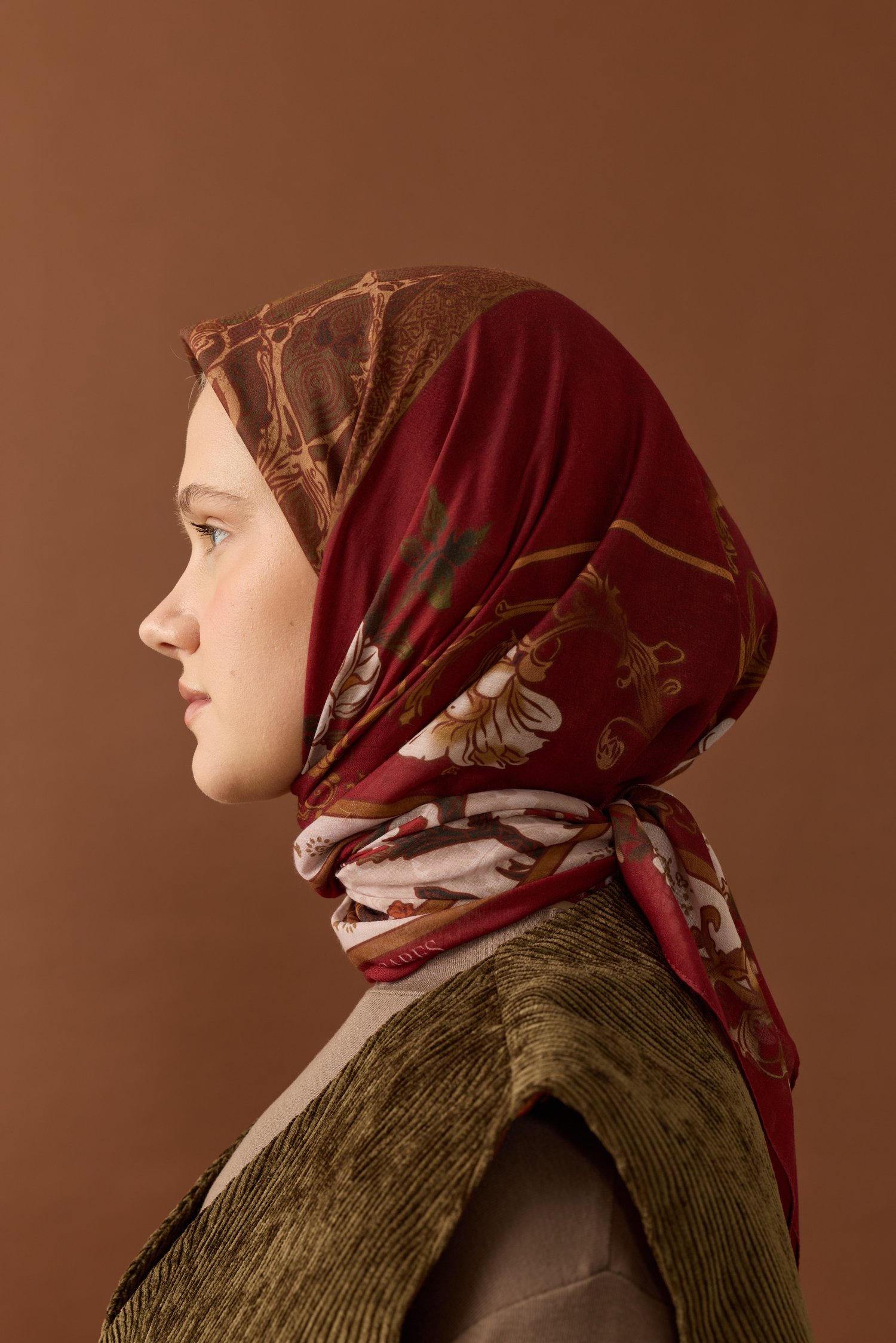 Şahika Pamuk Eşarp
