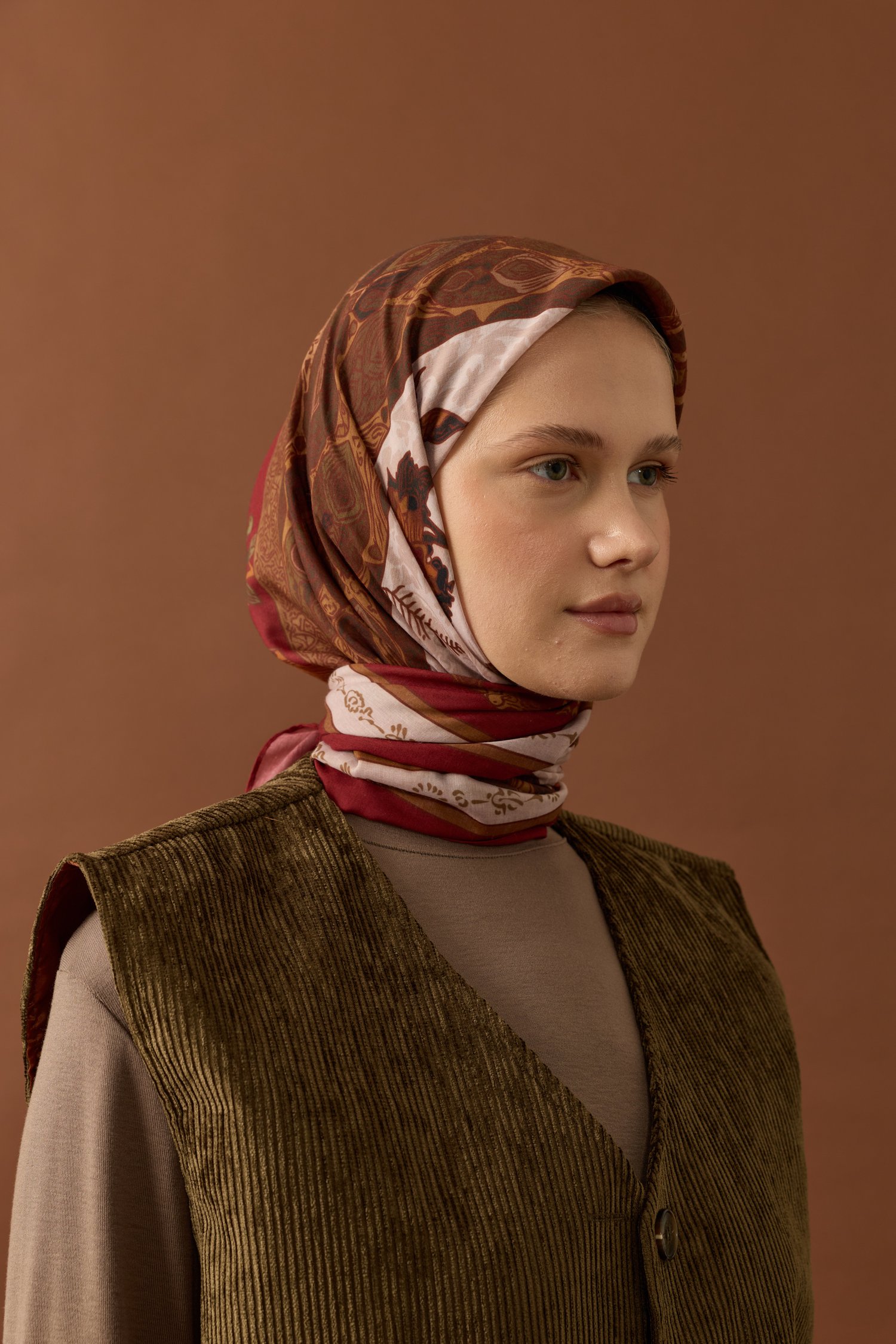 Şahika Pamuk Eşarp