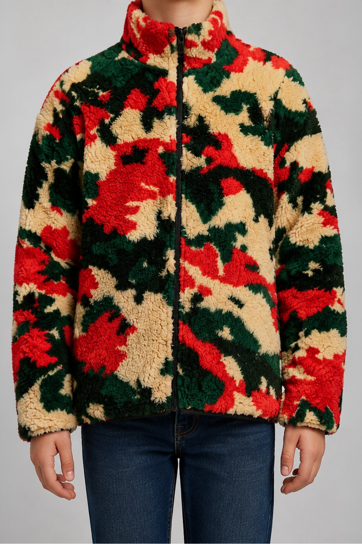 Çocuk Kırmızı Yeşil Krem Kamuflaj Desenli Peluş Ceket – Dik Yaka, Fermuarlı, Cepsiz, Oversize
