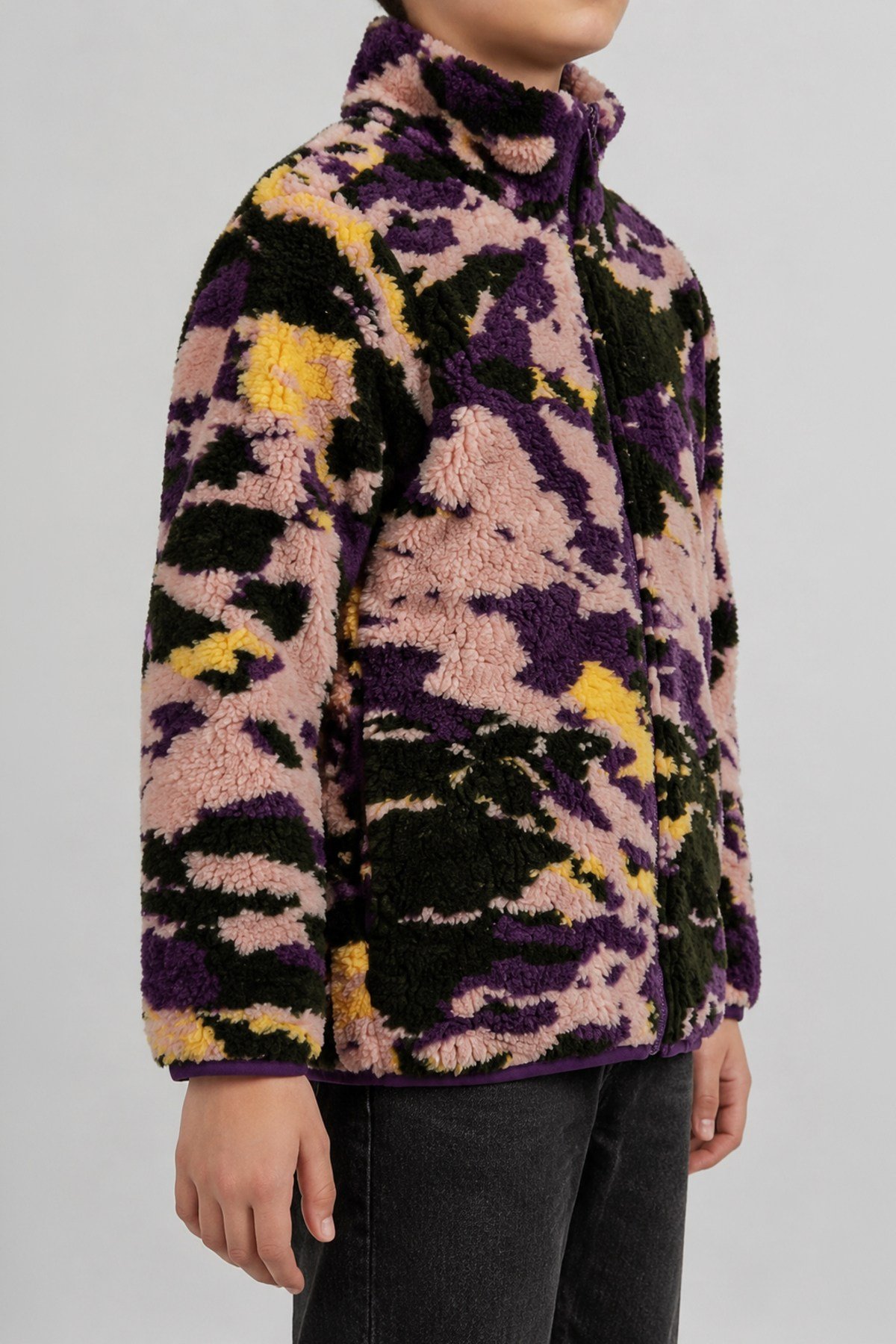 Çocuk Pembe Mor Soyut Desenli Peluş Ceket – Dik Yaka, Fermuarlı, Cepsiz, Oversize