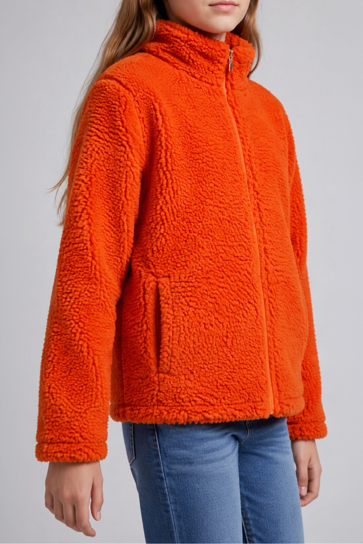Çocuk Turuncu Düz Renk Peluş Ceket – Dik Yaka, Fermuarlı, Cepli, Oversize