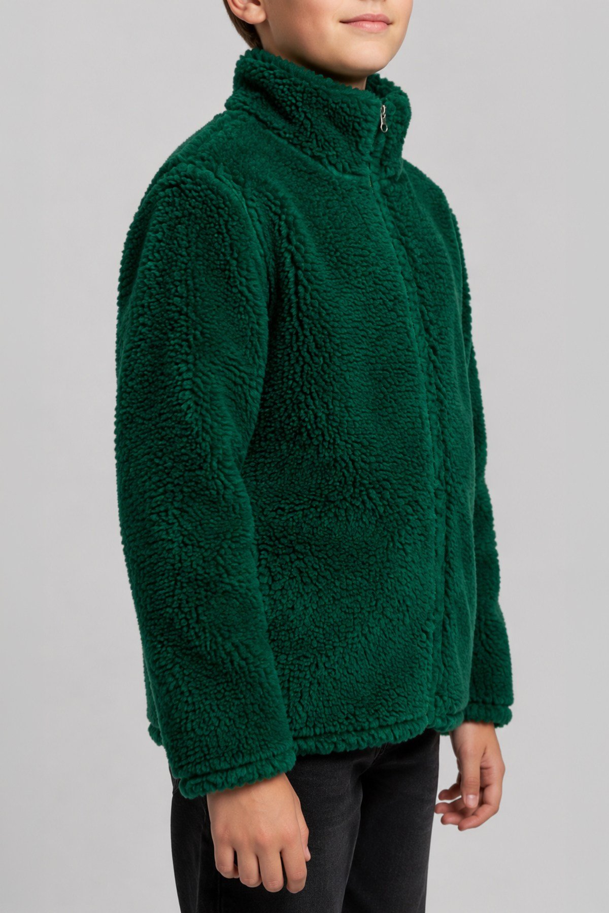Çocuk Yeşil Düz Renk Peluş Ceket – Dik Yaka, Fermuarlı, Cepsiz, Oversize