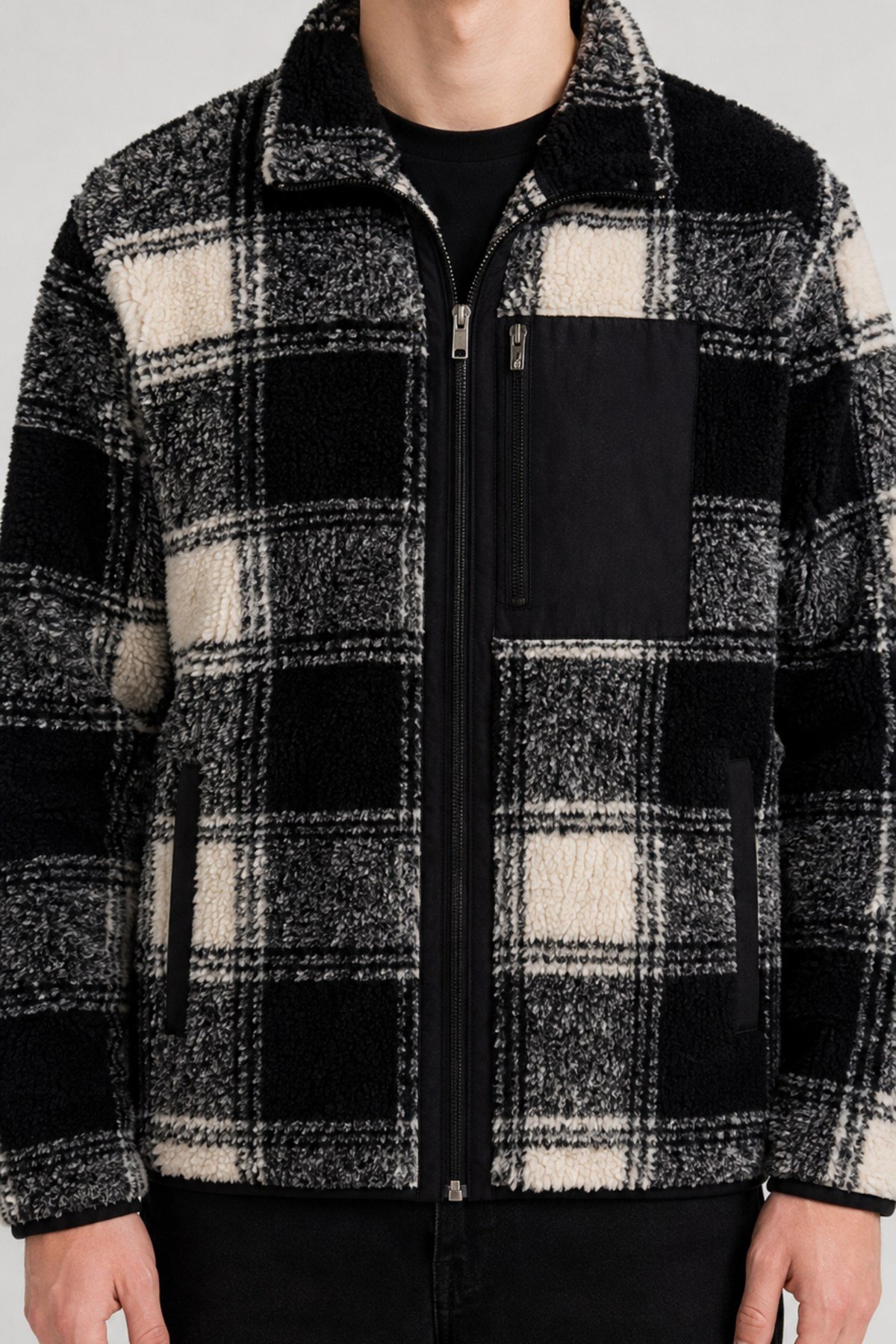 Unisex Siyah Beyaz Ekru Kareli Ekose Desenli Peluş Mont – Dik Yaka, Fermuarlı, Çok Cepli, Oversize