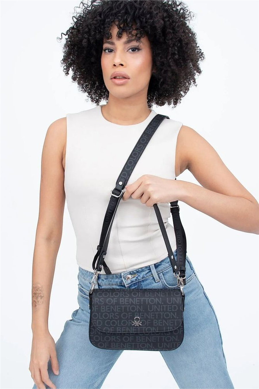 Benetton Monogram Kadın Çapraz Askılı Çanta