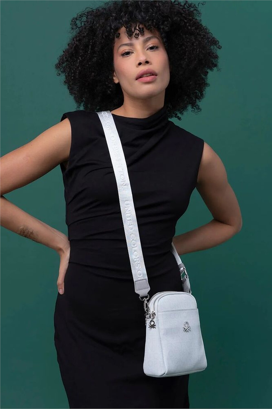 Benetton Monogram Kadın Çapraz Askılı Çanta