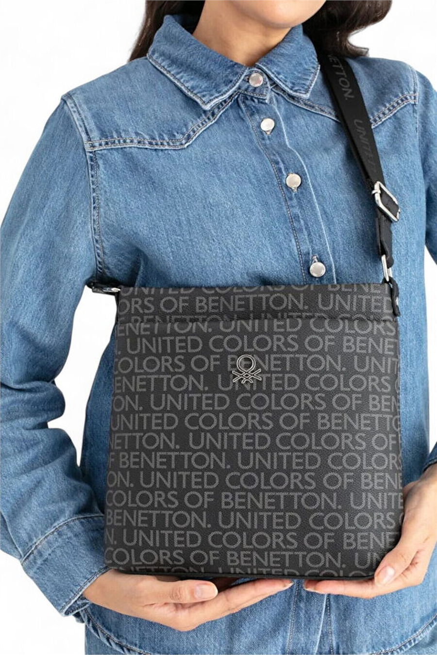 Benetton Monogram Kadın Çapraz Askılı Çanta