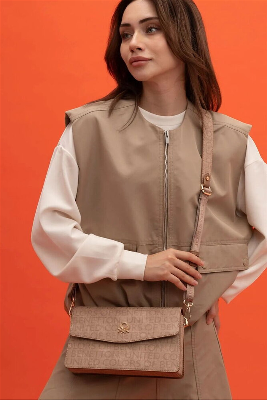 Benetton Monogram Kadın Çapraz Askılı Çanta
