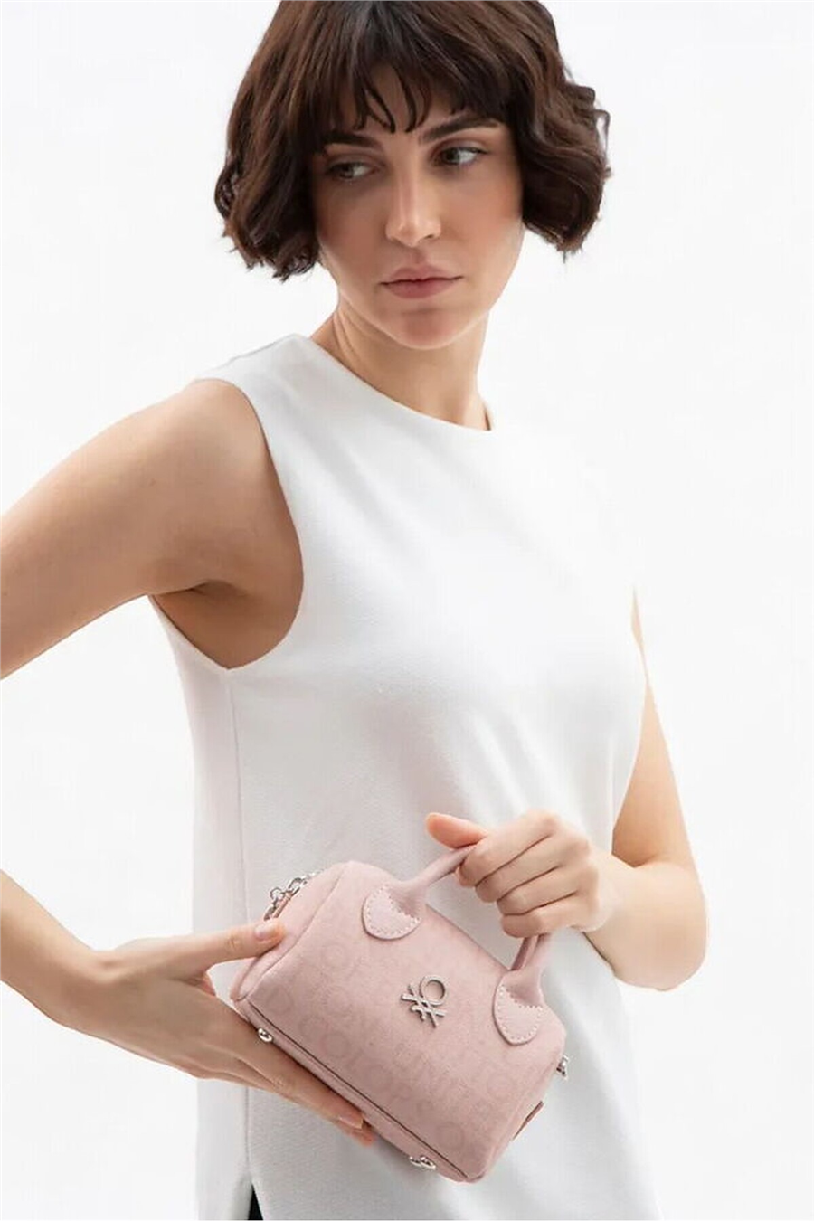Benetton Monogram Kadın Çapraz Askılı Çanta