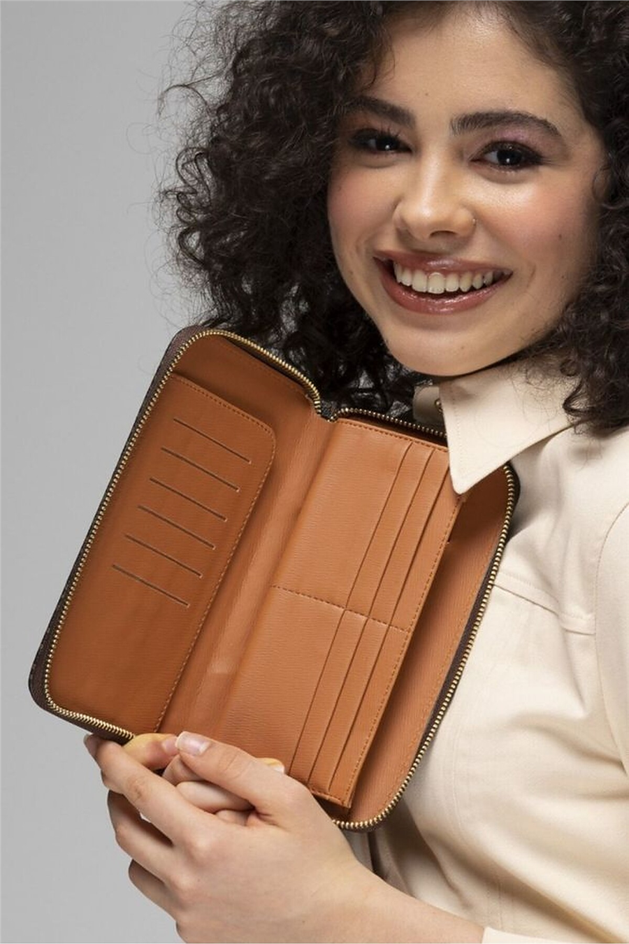 Benetton Monogram Kadın Portföy & Clutch Çanta