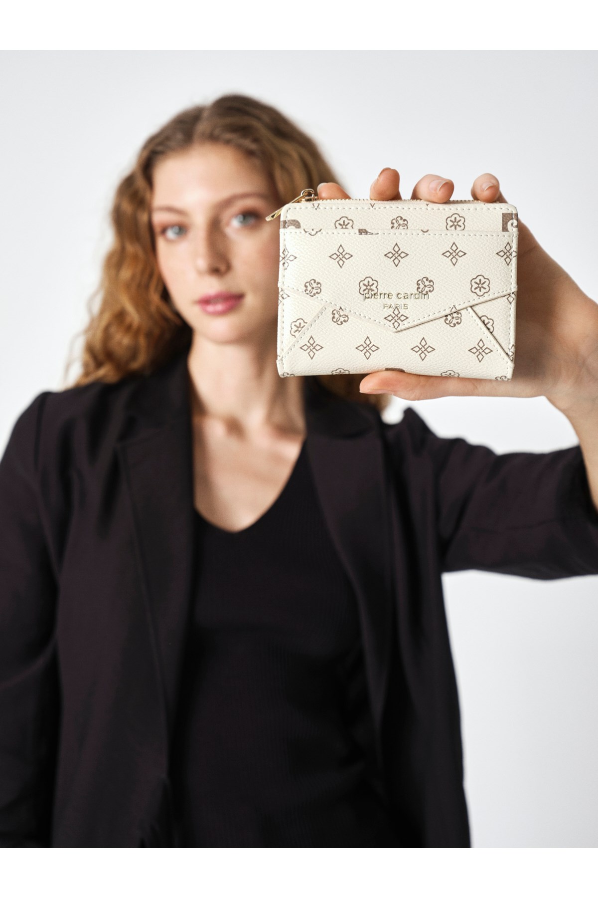Pierre Cardin Monogram Kadın Cüzdan