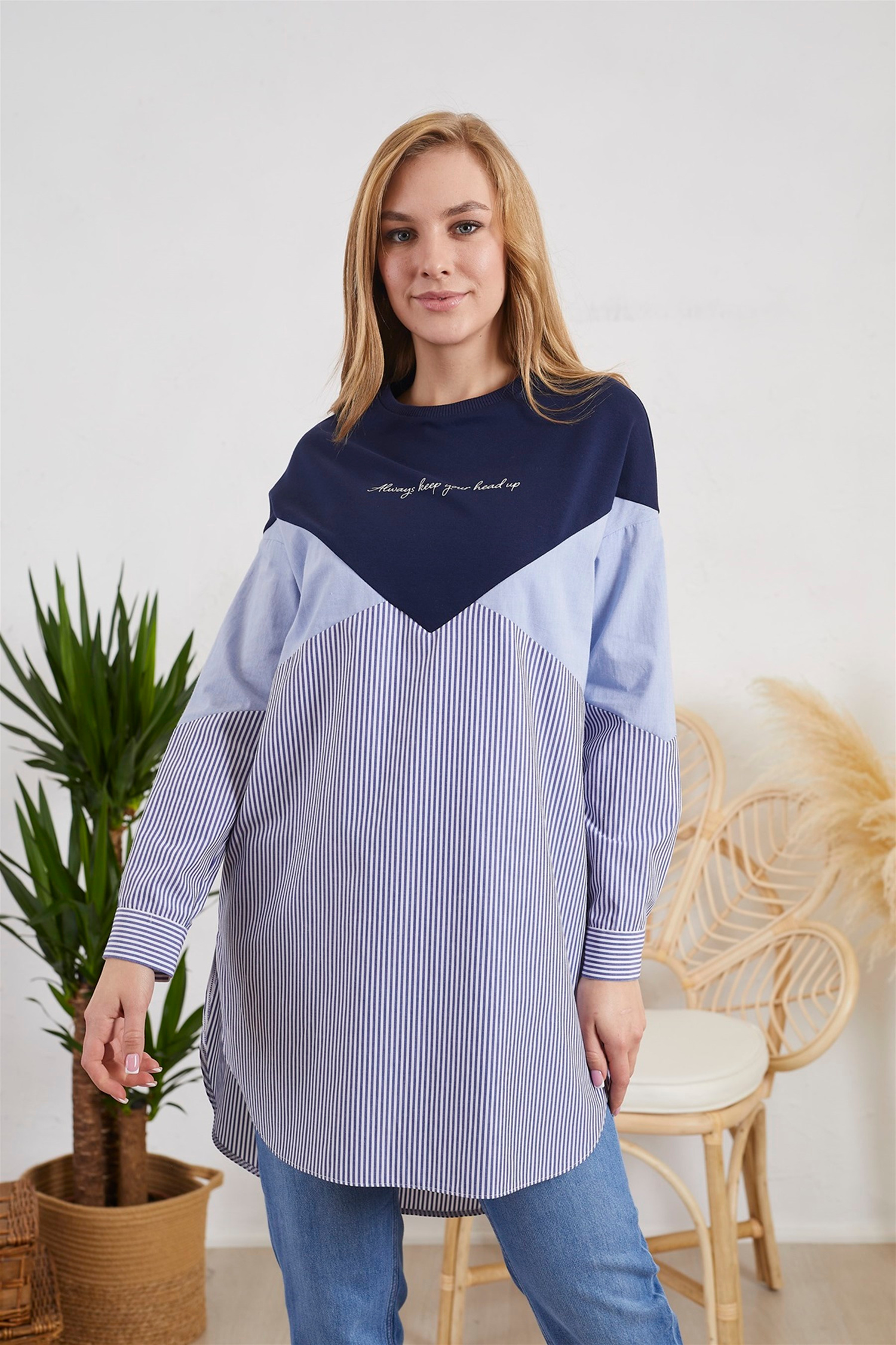 ASİMETRİK DESEN SWEATSHİRT
