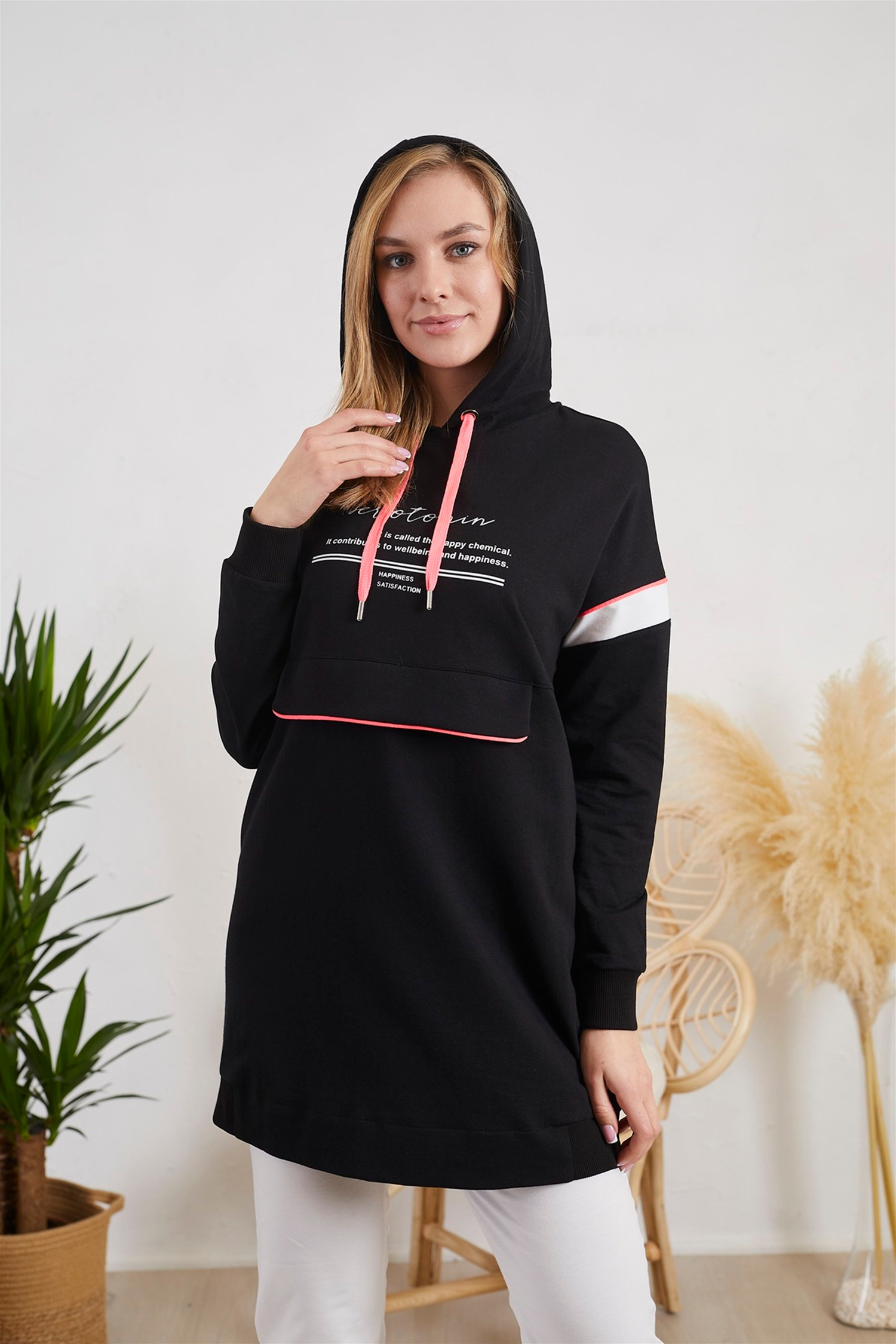 BASKILI SWEATSHIRT