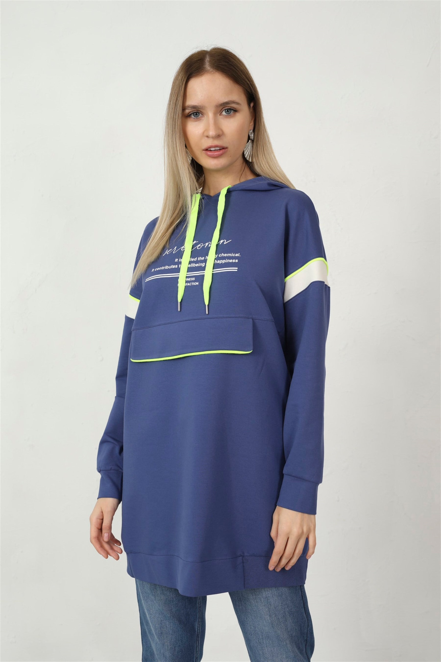 BASKILI SWEATSHIRT