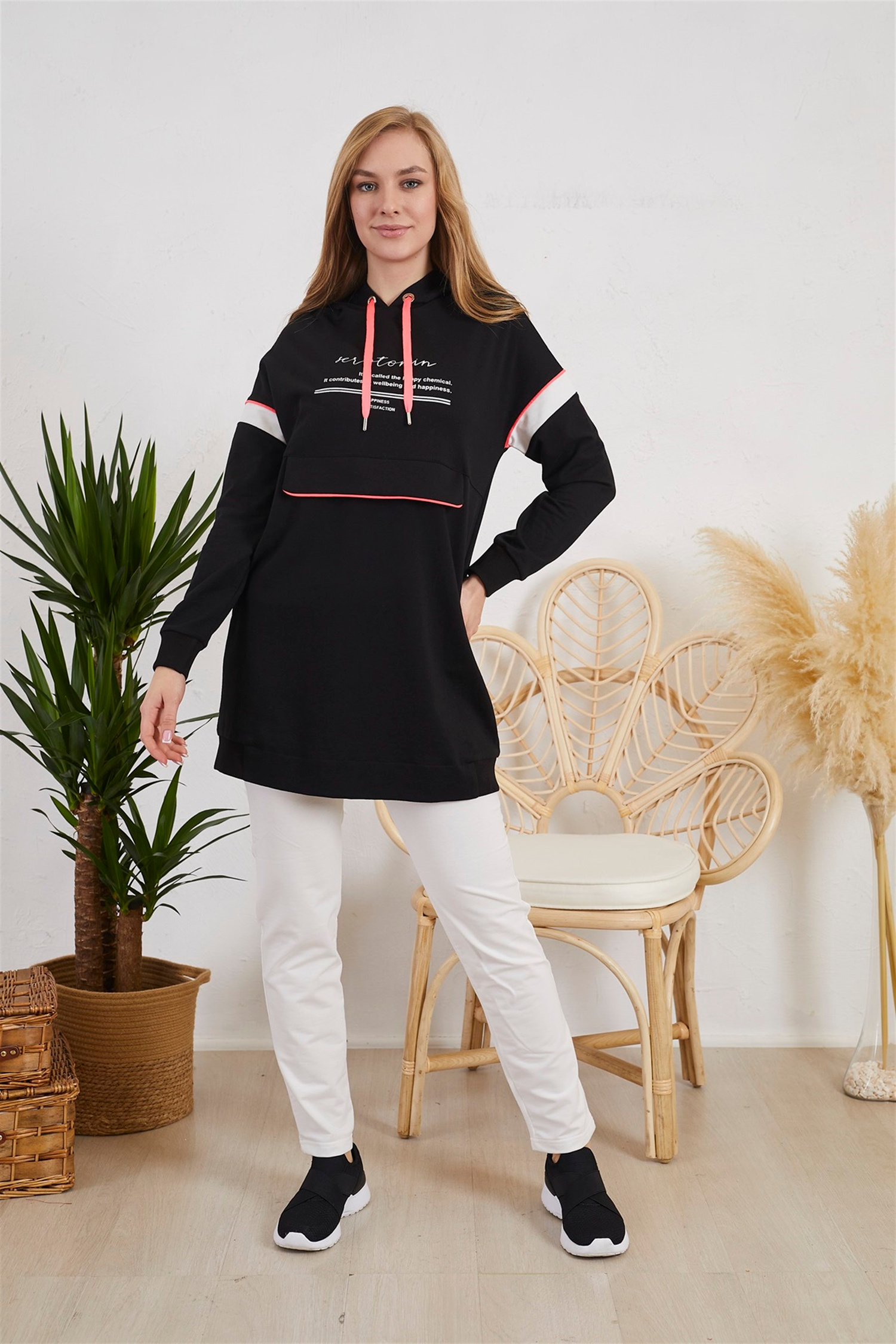 BASKILI SWEATSHIRT