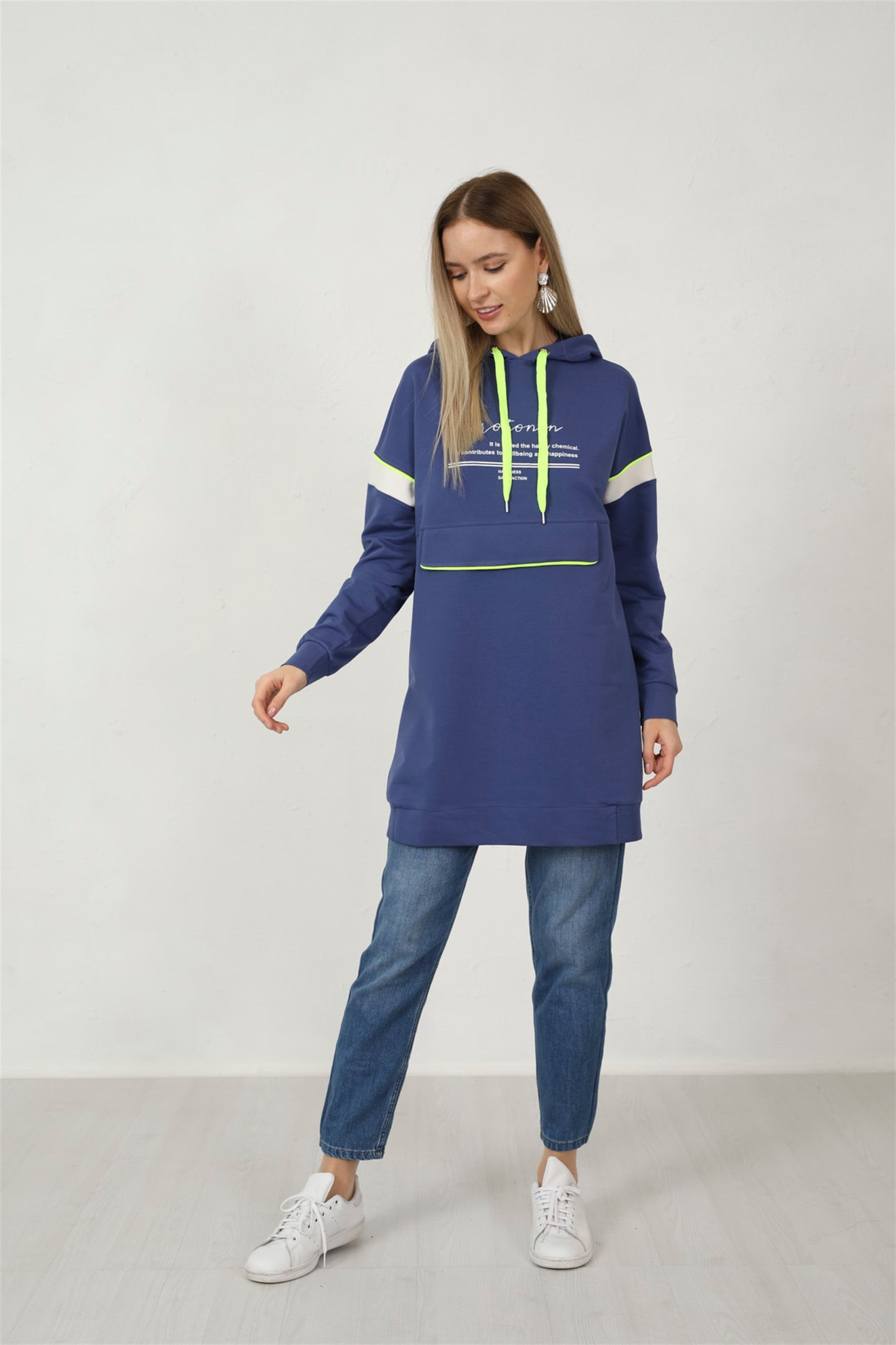 BASKILI SWEATSHIRT
