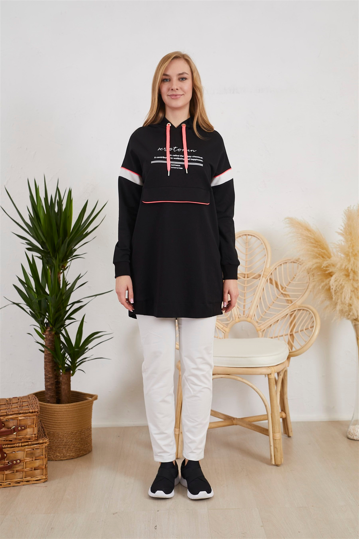 BASKILI SWEATSHIRT