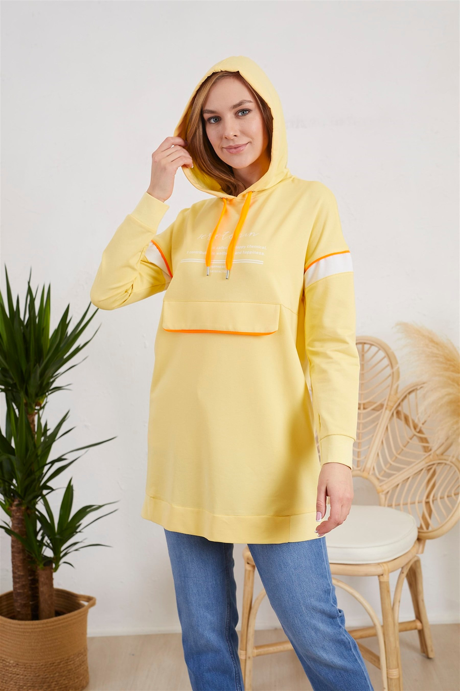 BASKILI SWEATSHIRT