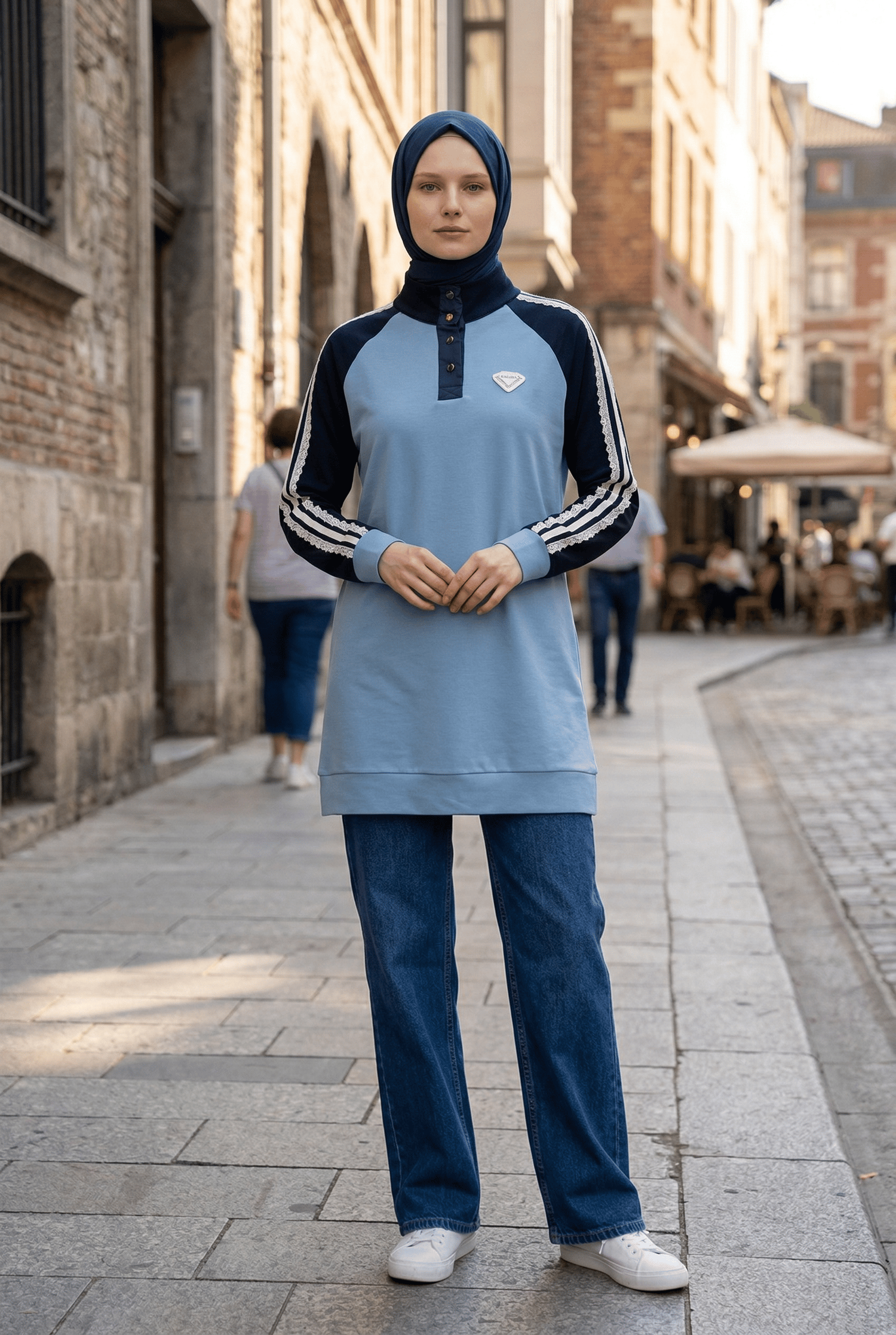 DANTEL DETAYLI ARMALI TUNİK