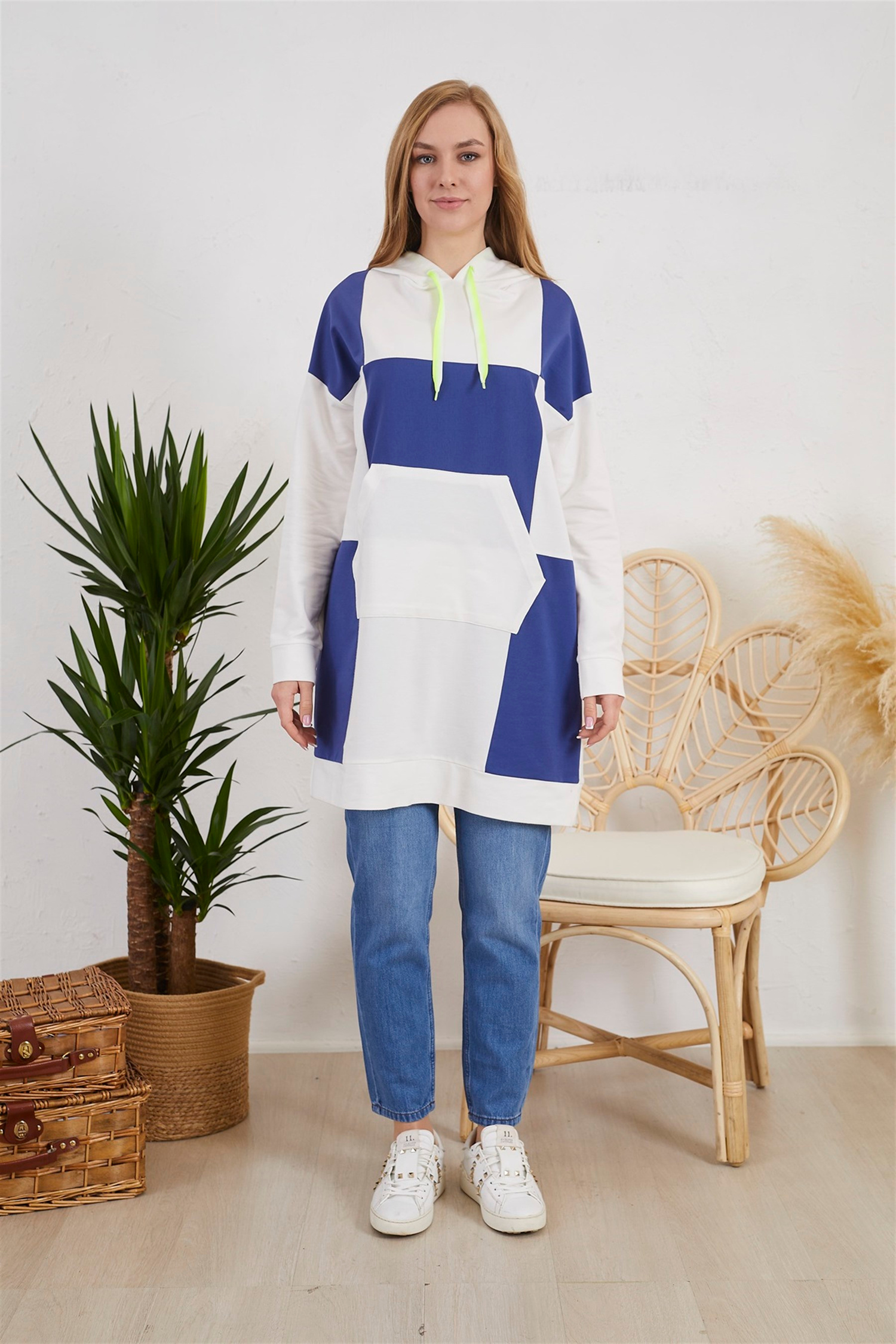 KANGURU CEPLİ SWEATSHIRT