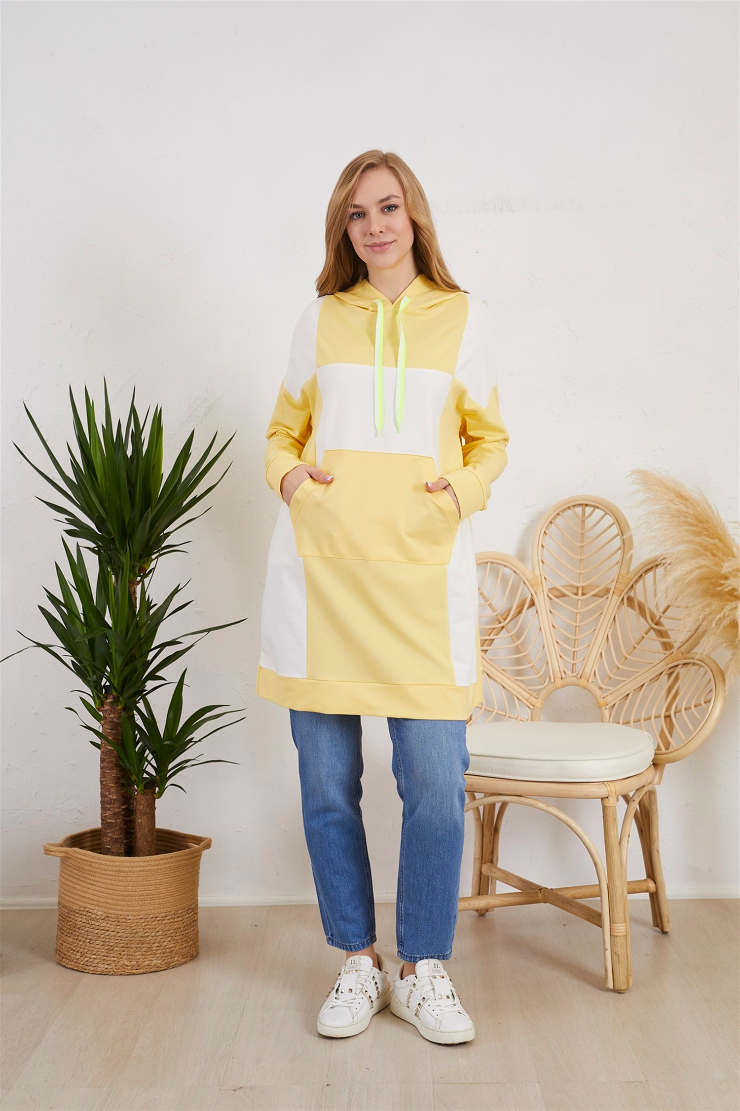 KANGURU CEPLİ SWEATSHIRT