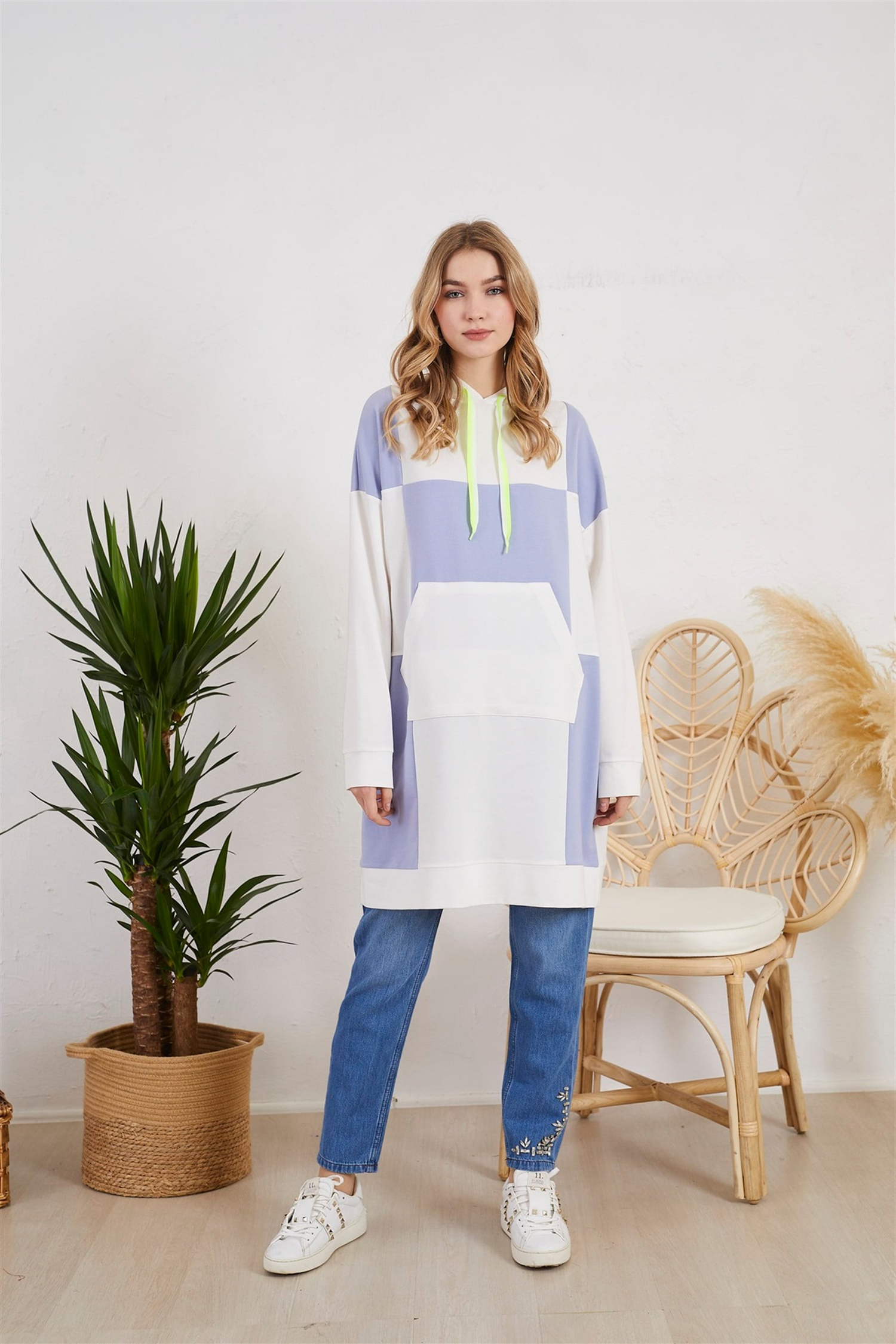KANGURU CEPLİ SWEATSHIRT