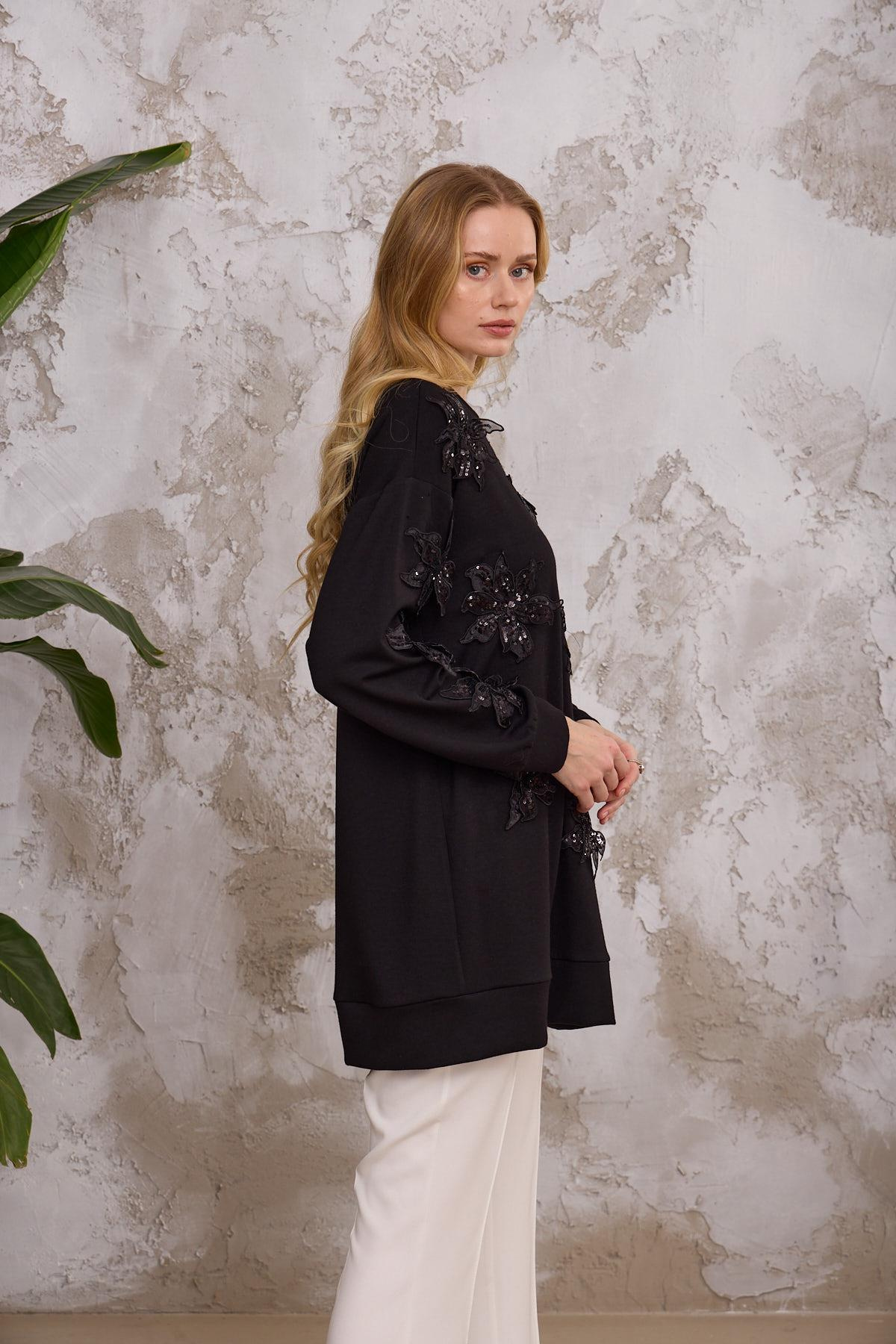 PULLU ÇİÇEK NAKIŞLI SWEAT