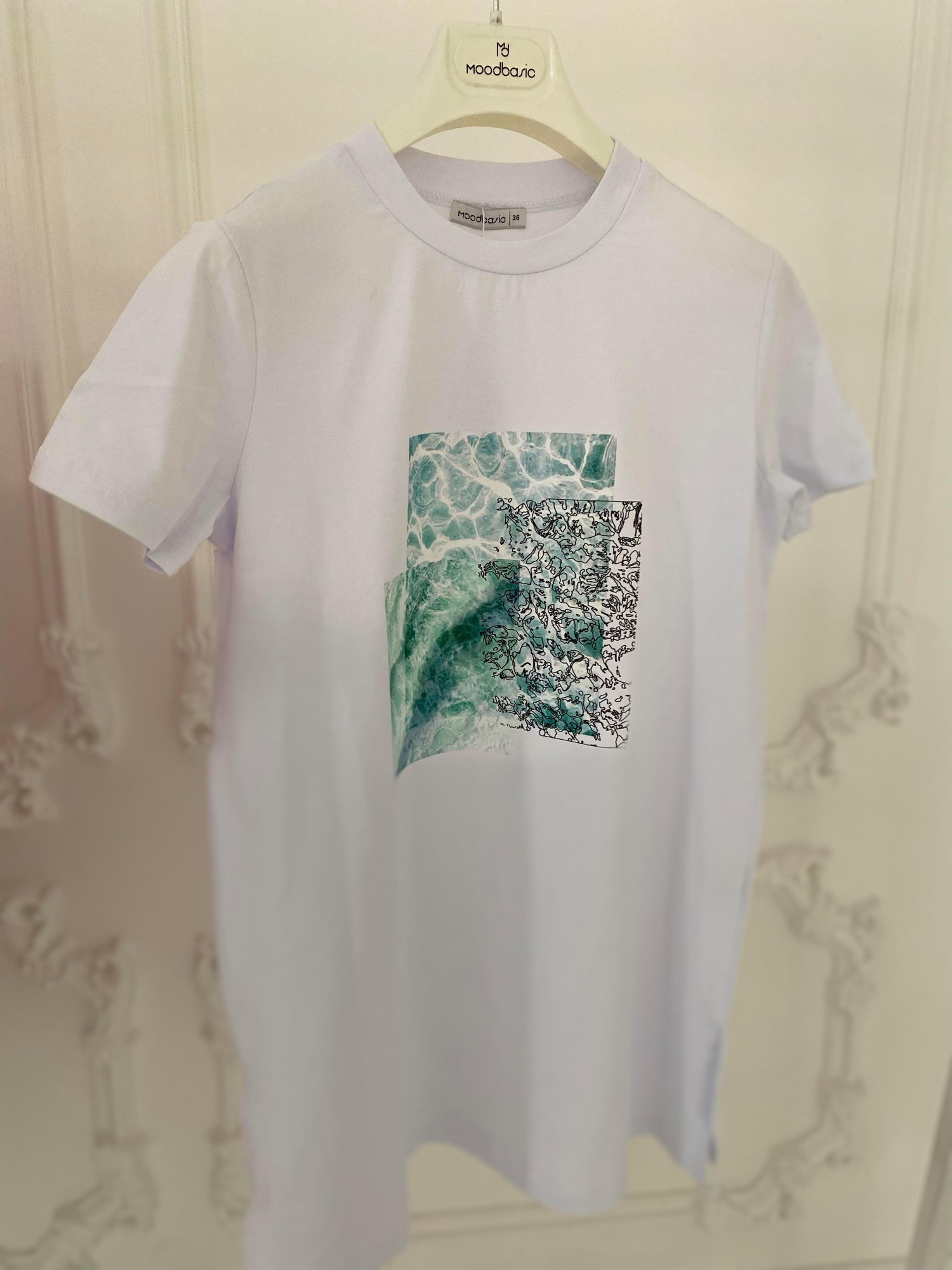 RENKLİ BASKILI T-SHIRT