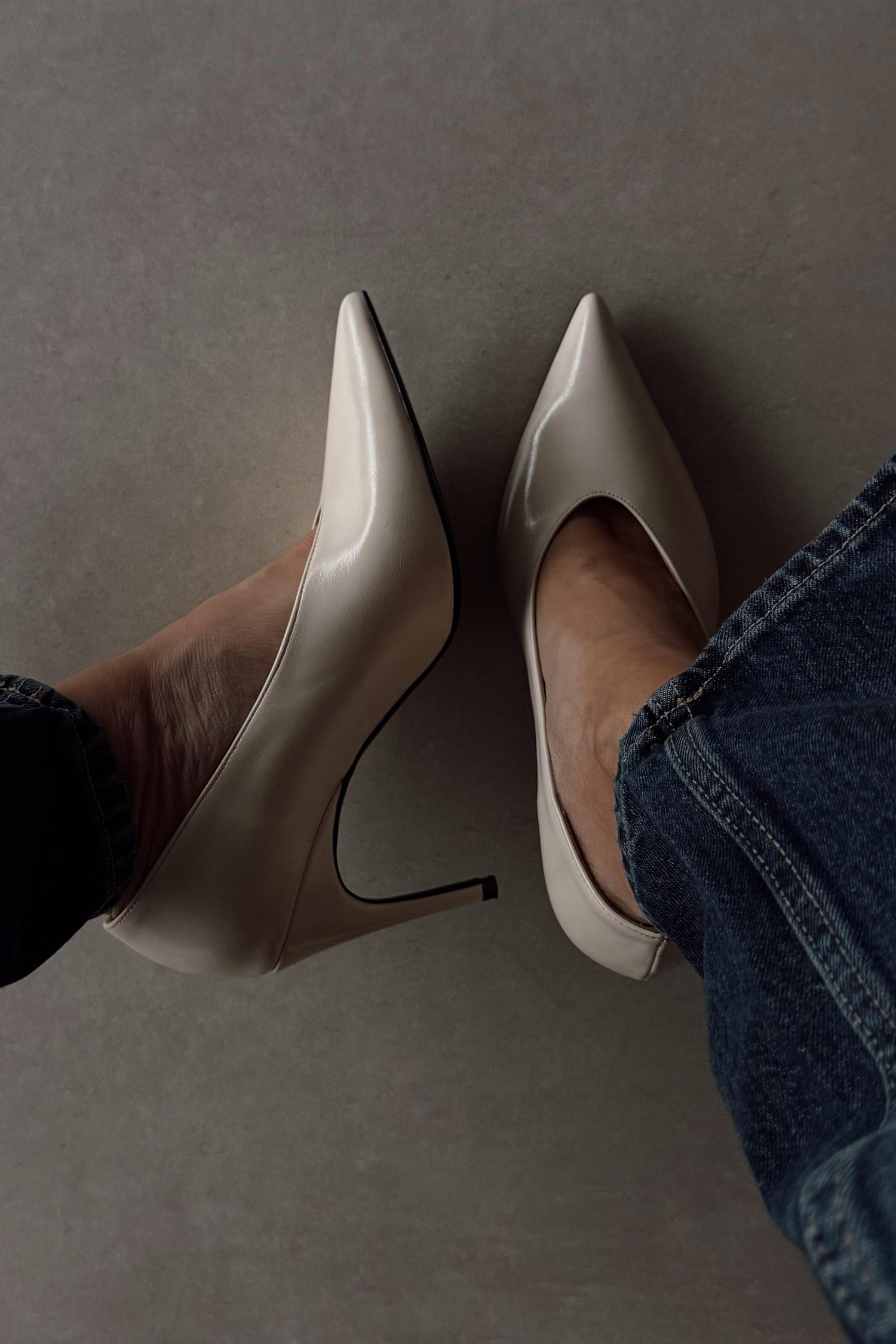 Bella Kırık Beyaz Stiletto