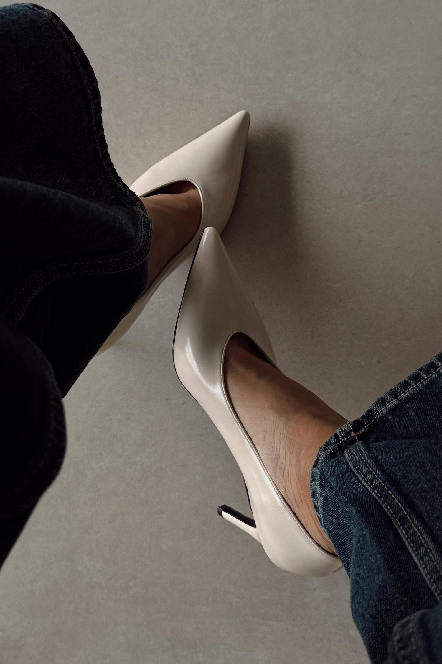Bella Kırık Beyaz Stiletto