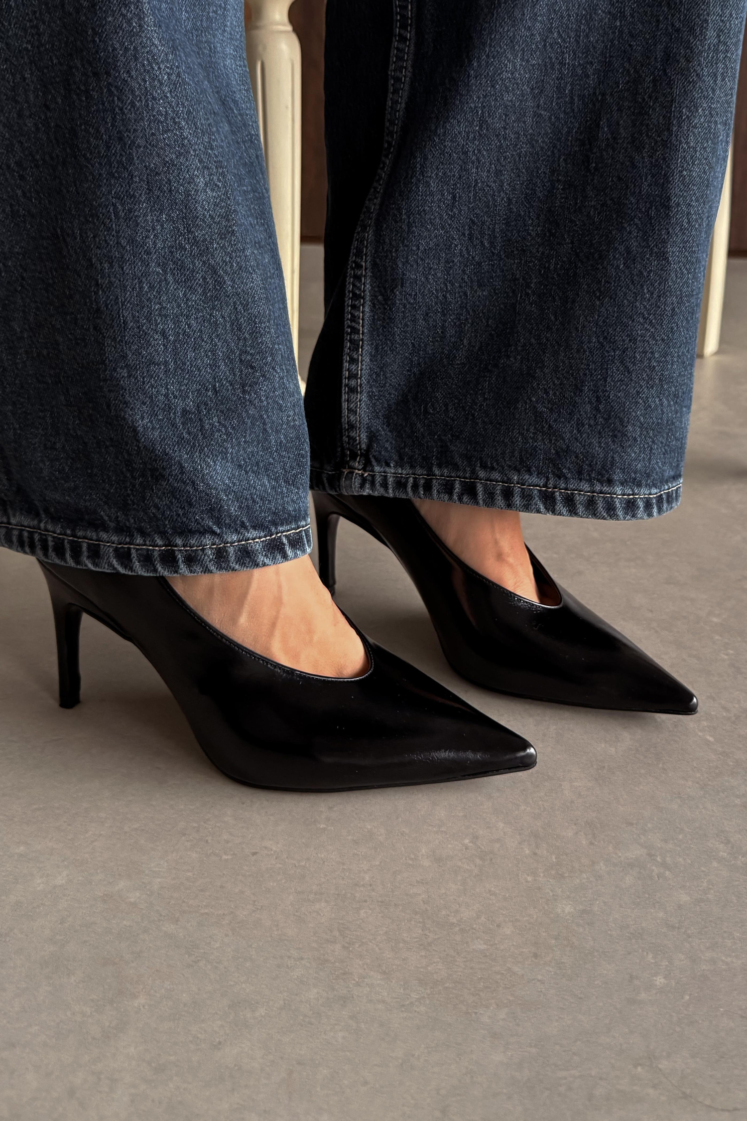 Bella Siyah Stiletto