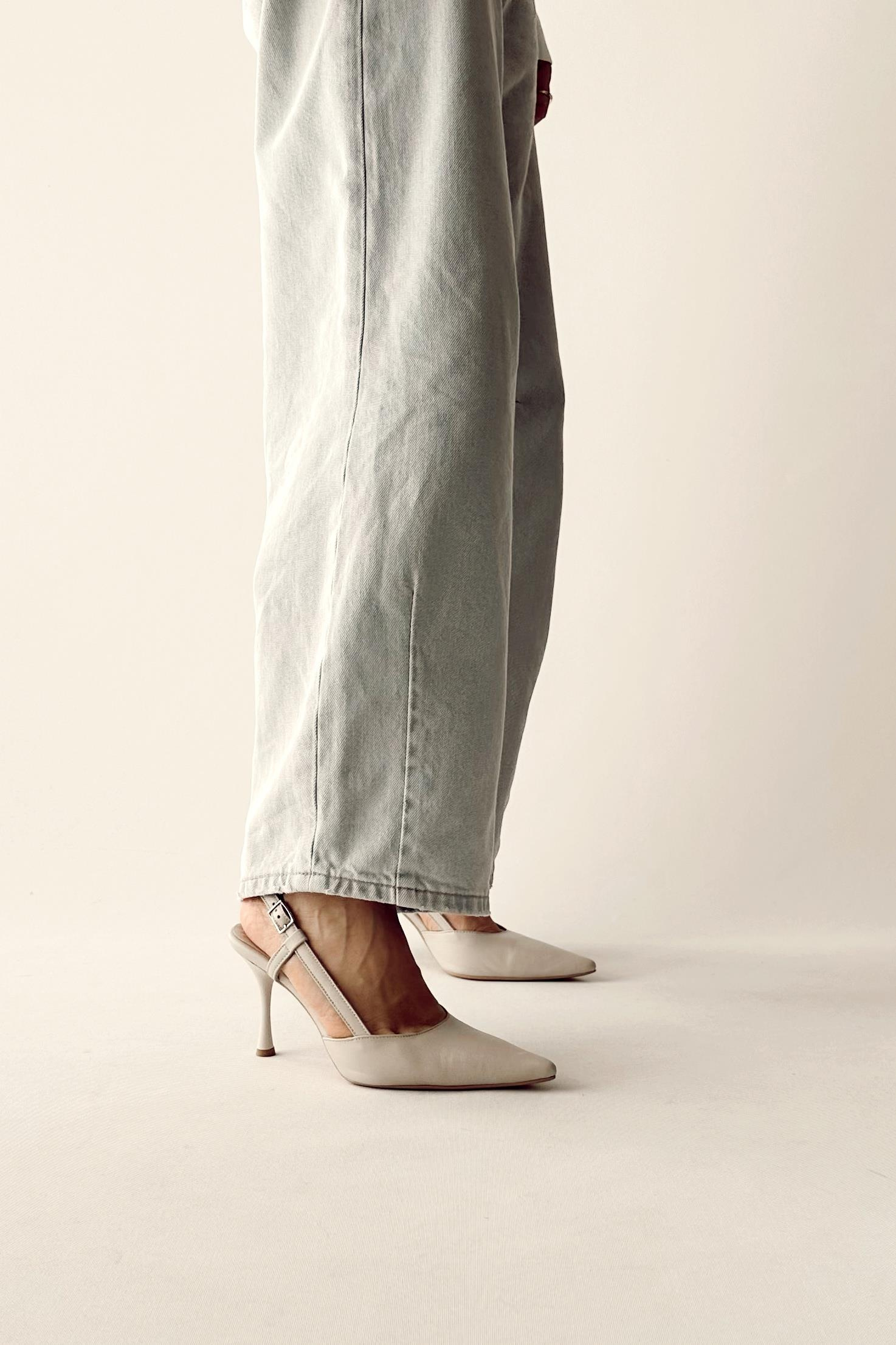 Camellia Bej Hakiki Deri Stiletto