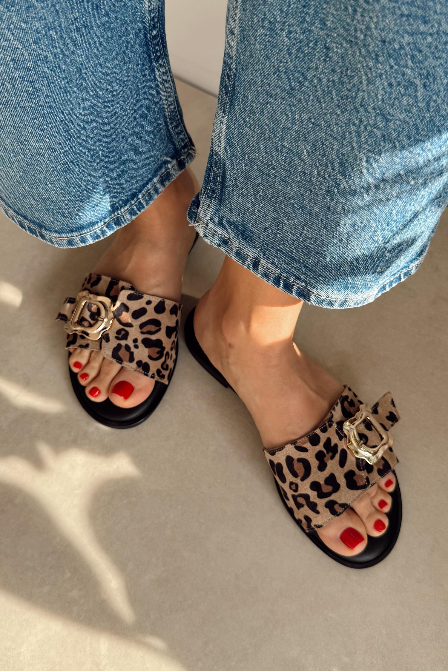 Ghost Leopar Hakiki Deri Terlik