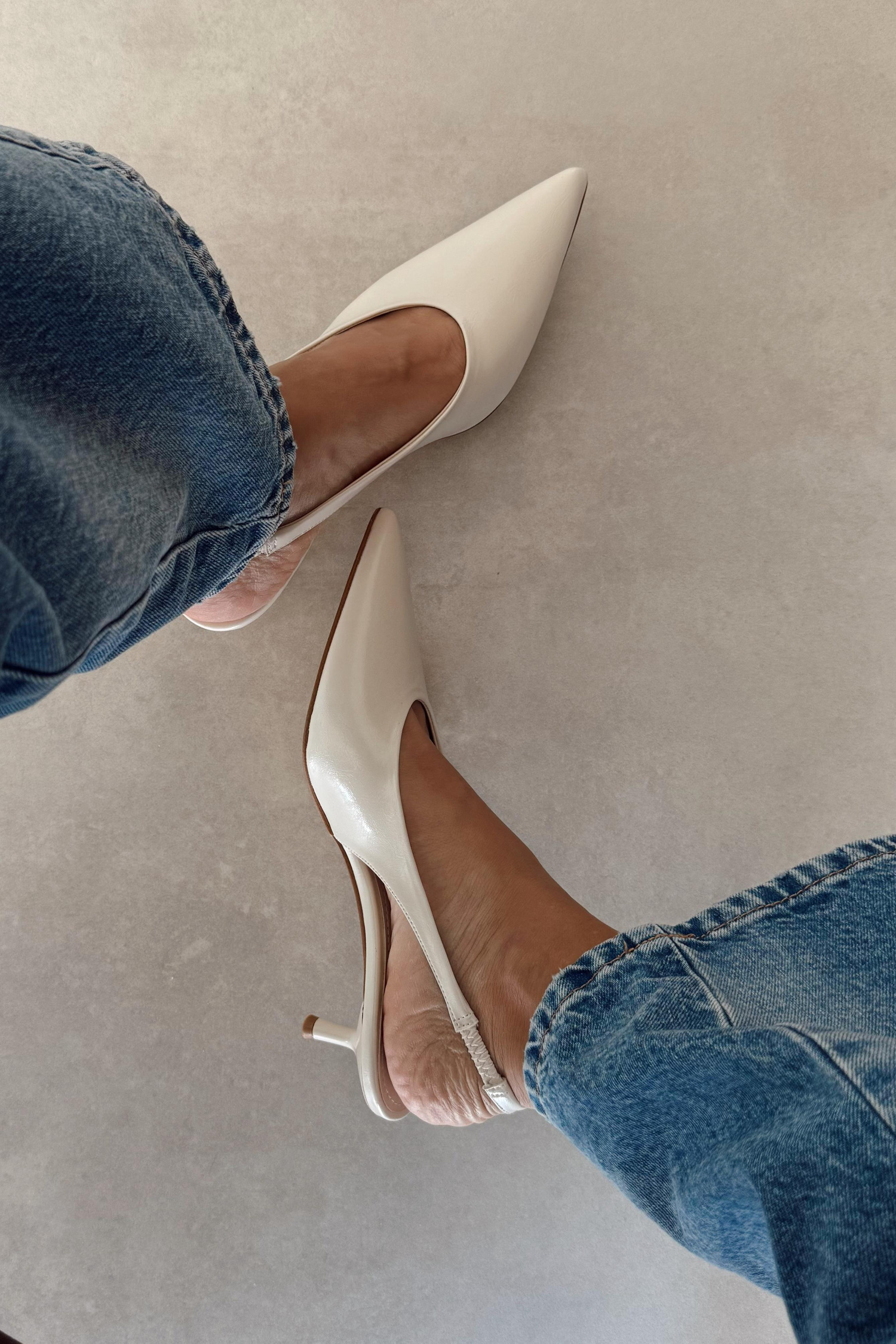 Monica Kırık Beyaz Stiletto 