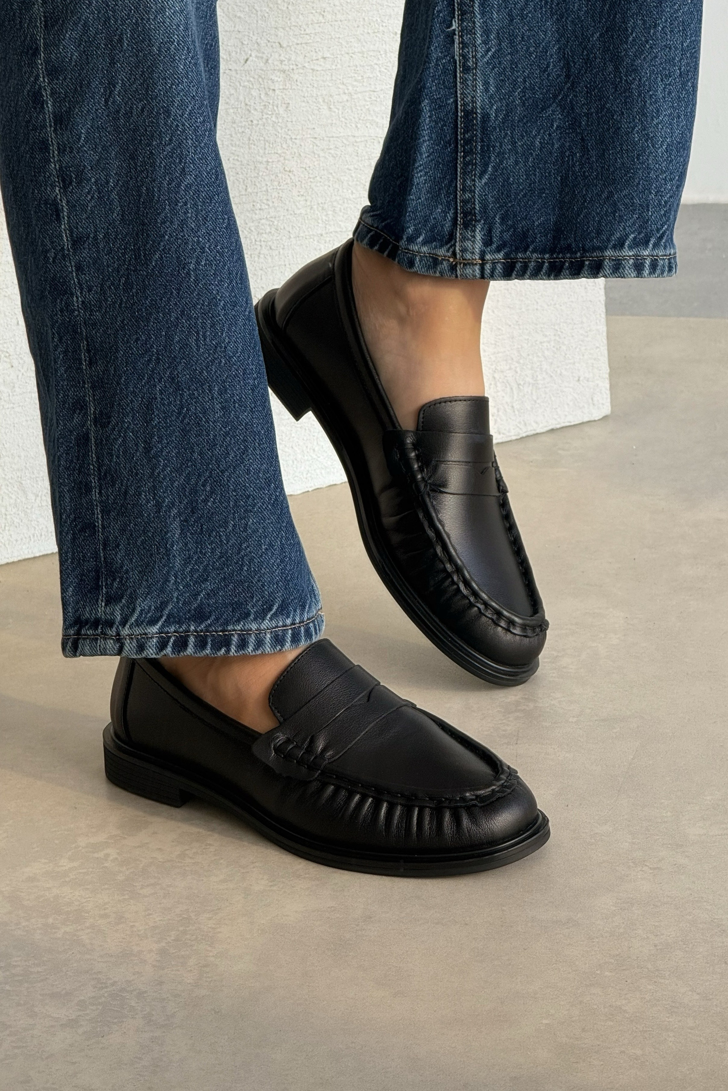 Saint Siyah Hakiki Deri Loafer