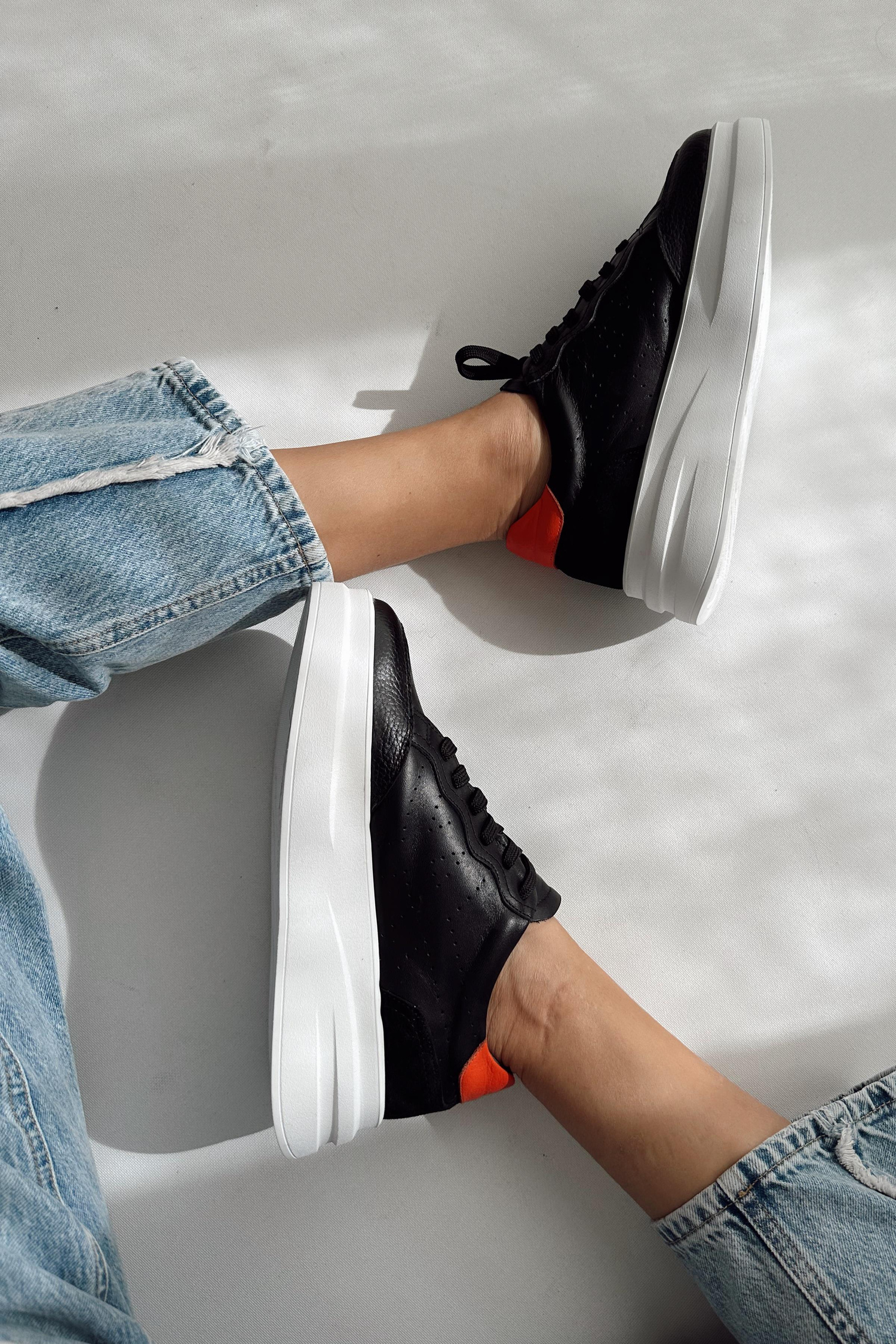 Vegas Siyah Hakiki Deri Sneaker