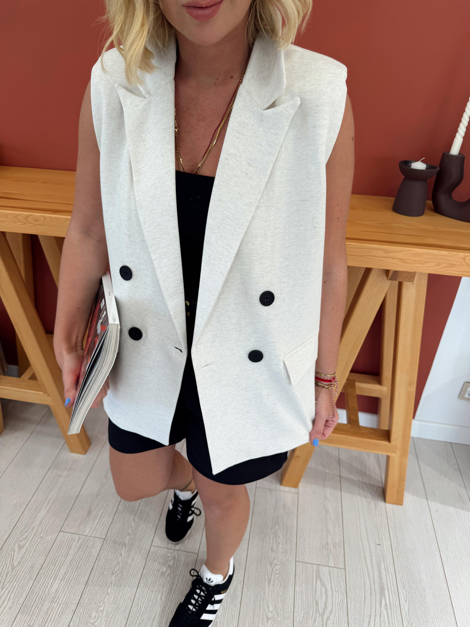 Orjinal Marka Bej Keten Blazer Yelek