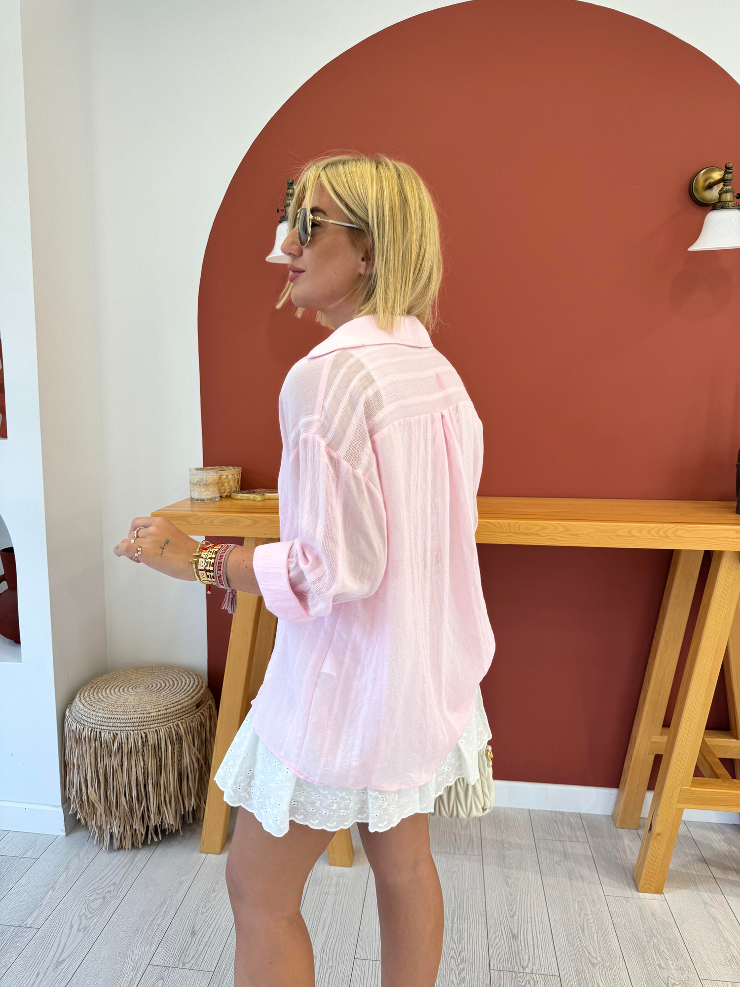 Standart Beden Pembe Transparan Gömlek