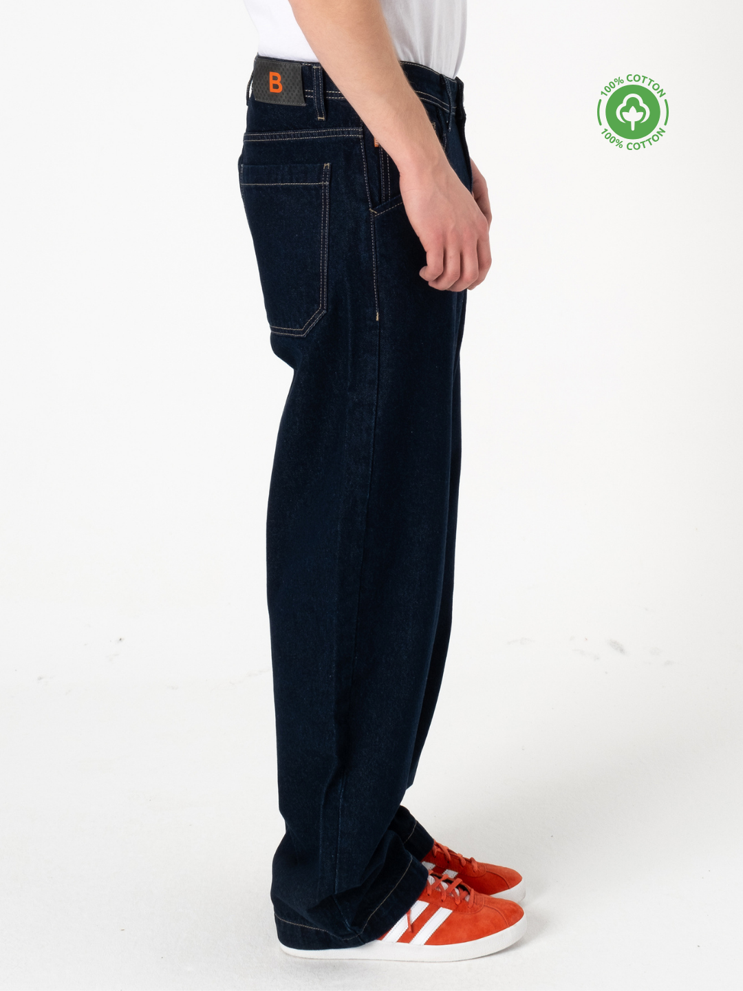 RELAX BAGGY MODEL