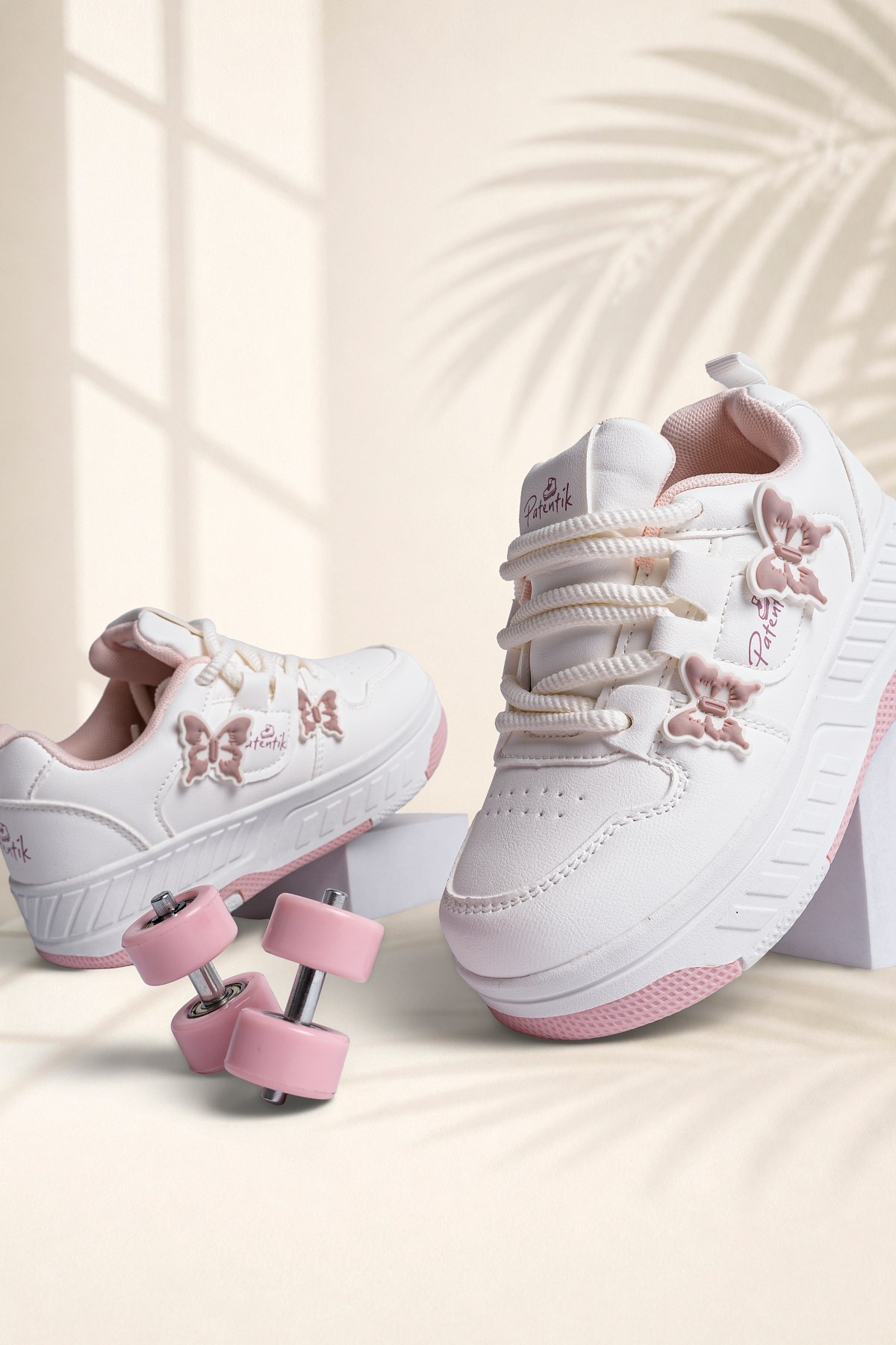 Çocuk Patenli 4 Tekerlekli Beyaz Spor Paten Ayakkabı - Tekerlekli Sneakers SeferiPaten
