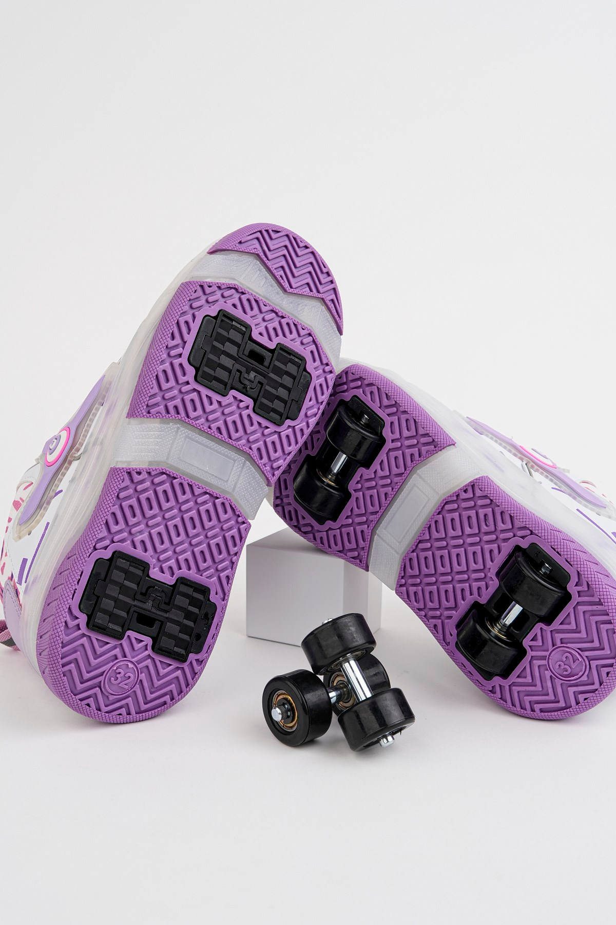 Çocuk Patenli 4 Tekerlekli Mor Spor Işıklı Paten Ayakkabı - Tekerlekli Sneakers SeferiPaten