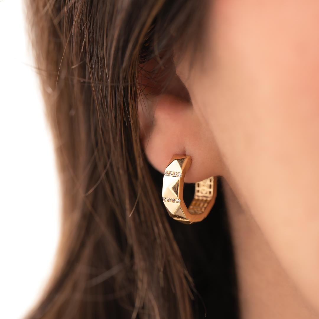 14 Ayar Altın Dörtgen Kesim Küpe