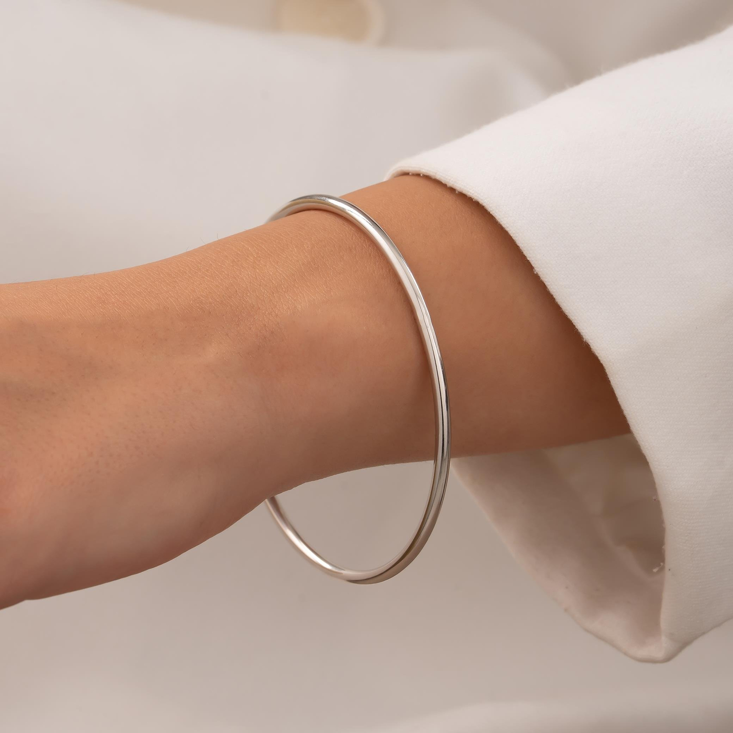 14 Ayar Beyaz Altın Bilezik