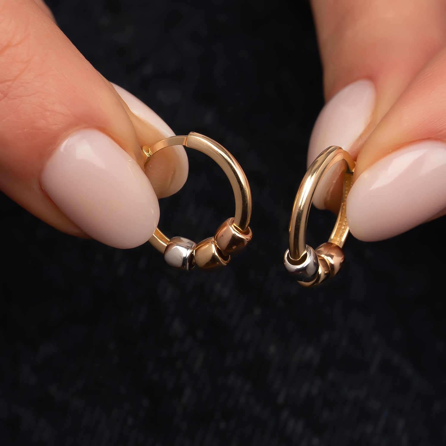 3 Renk Detaylı 14 Ayar Küpe 1,5 cm