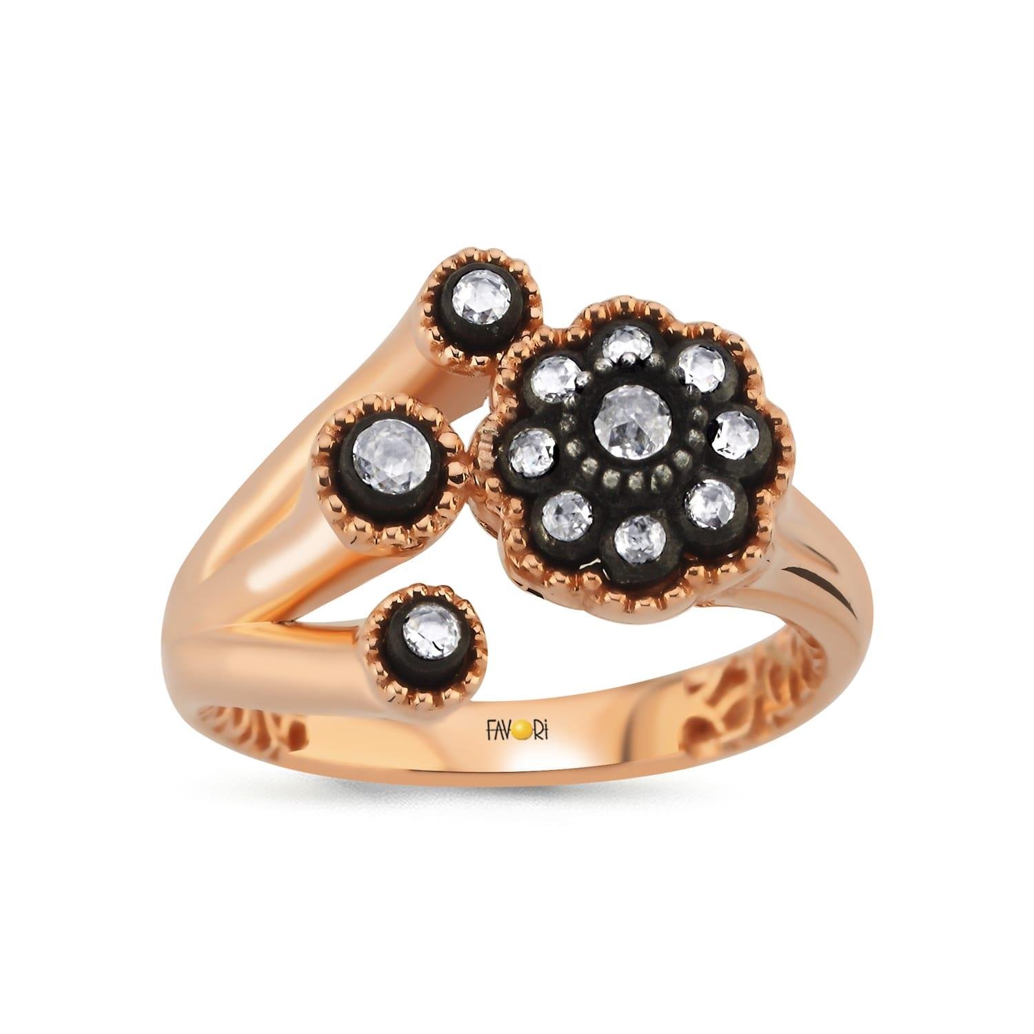 Elmas Taşlı Yüzük