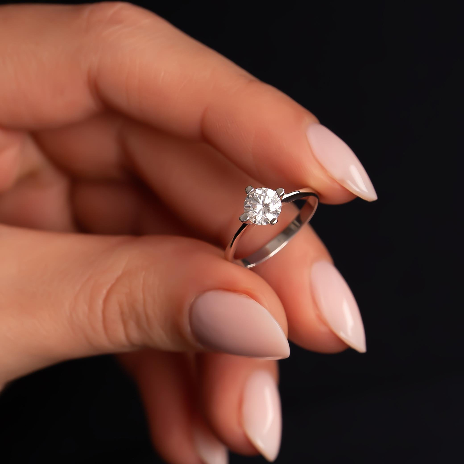 Altın Tektaş Yüzük