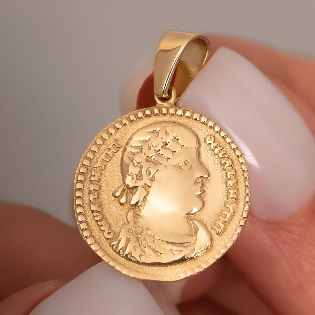 Antik Roma Figürlü 14 Ayar Kolye Ucu