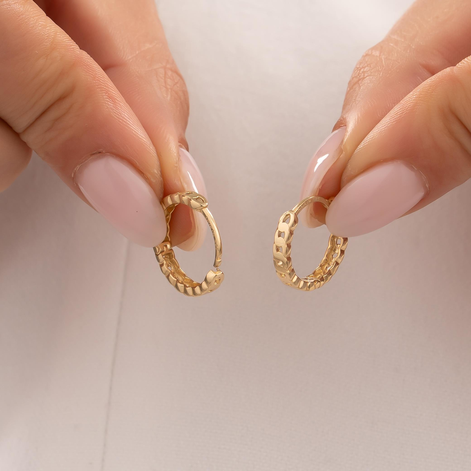 Geçişli Halka Küpe 14 Ayar Altın