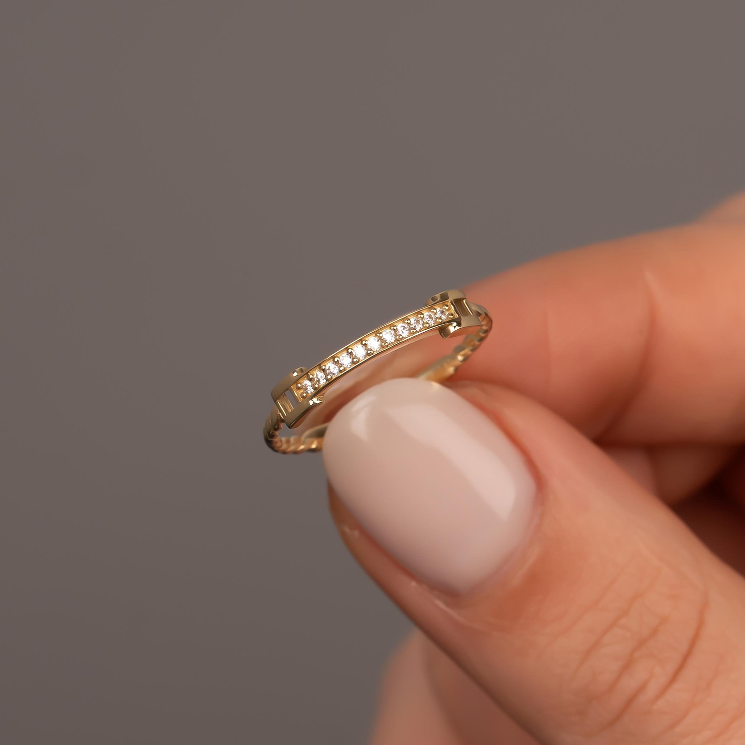 İnce Şerit Taşlı Burgu 14 Ayar Altın Yüzük