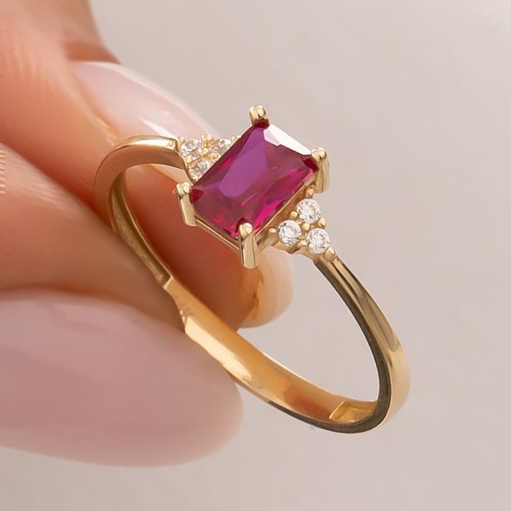 Kenarları Taşlı Mor Dikdörtgen Taşlı 14 Ayar Altın Yüzük